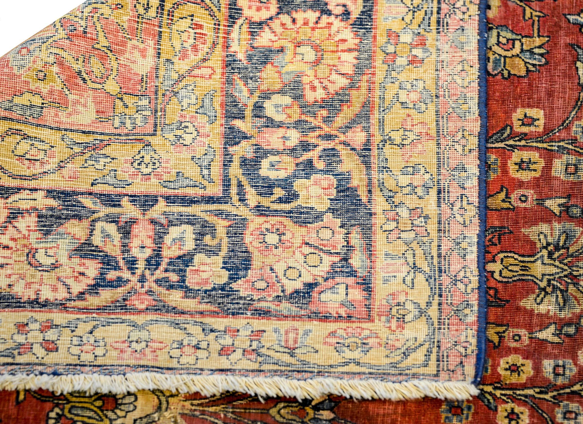 Schöner persischer Kirman-Teppich aus dem frühen 20. Jahrhundert (Frühes 20. Jahrhundert) im Angebot
