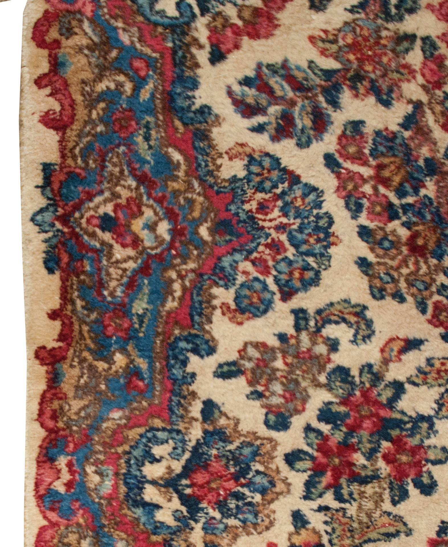 Vegetable Dyed Early 20th Century Kirman Runner For Sale