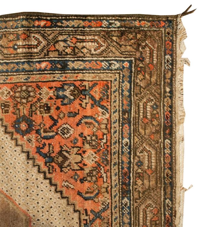Early 20th Century Bibikibad Rug For Sale at 1stdibs