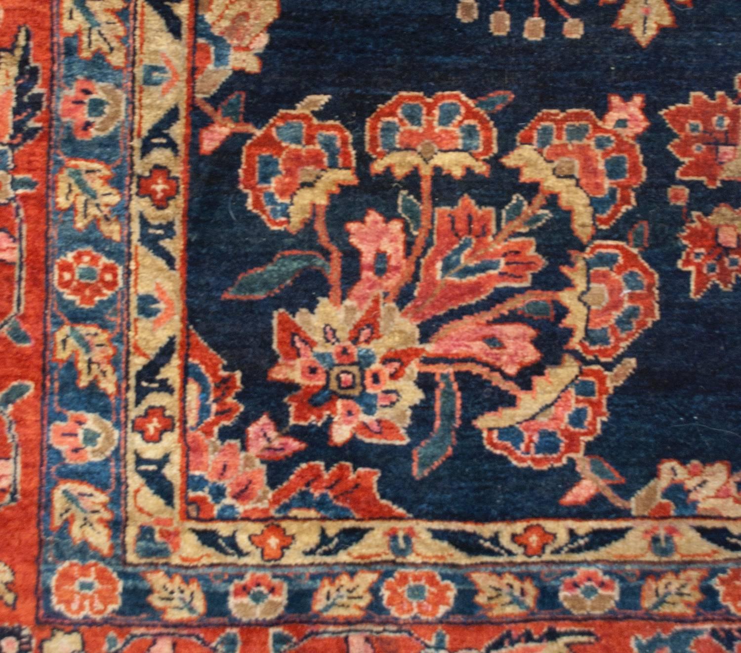 Asian Early 20th Century Sarouk Rug For Sale