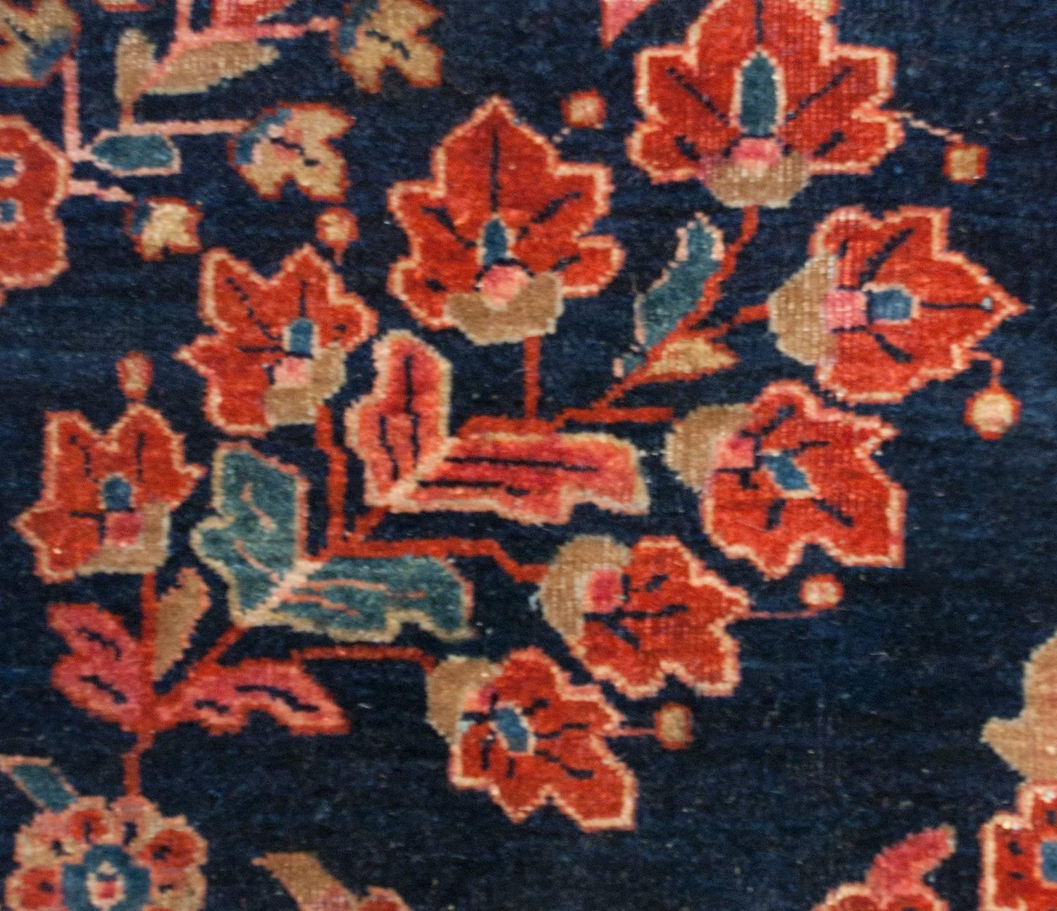 Sarouk-Teppich des frühen 20. Jahrhunderts (Pflanzlich gefärbt) im Angebot