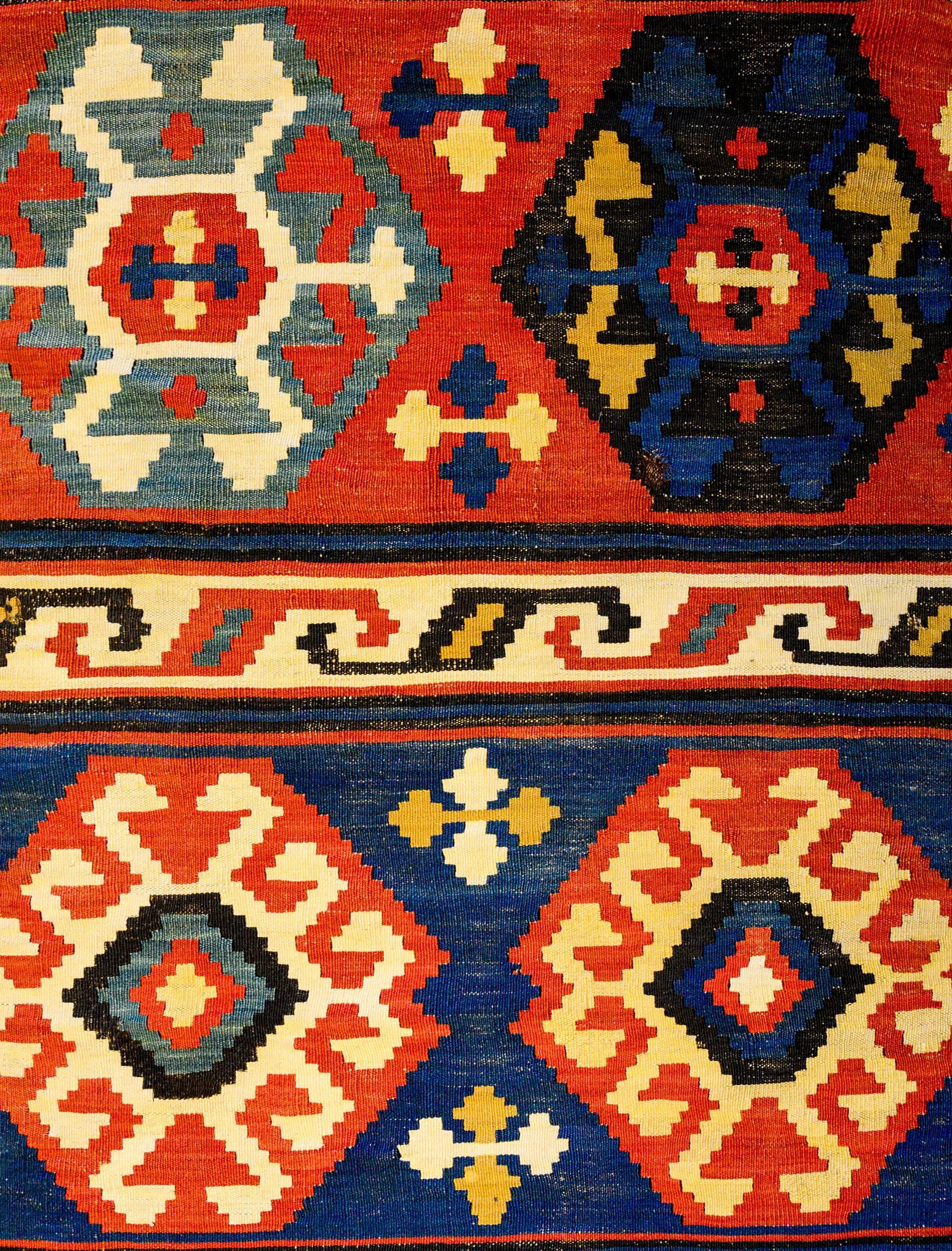 Caucasian Exciting Mid-20th Century Shriven Kilim Rug For Sale