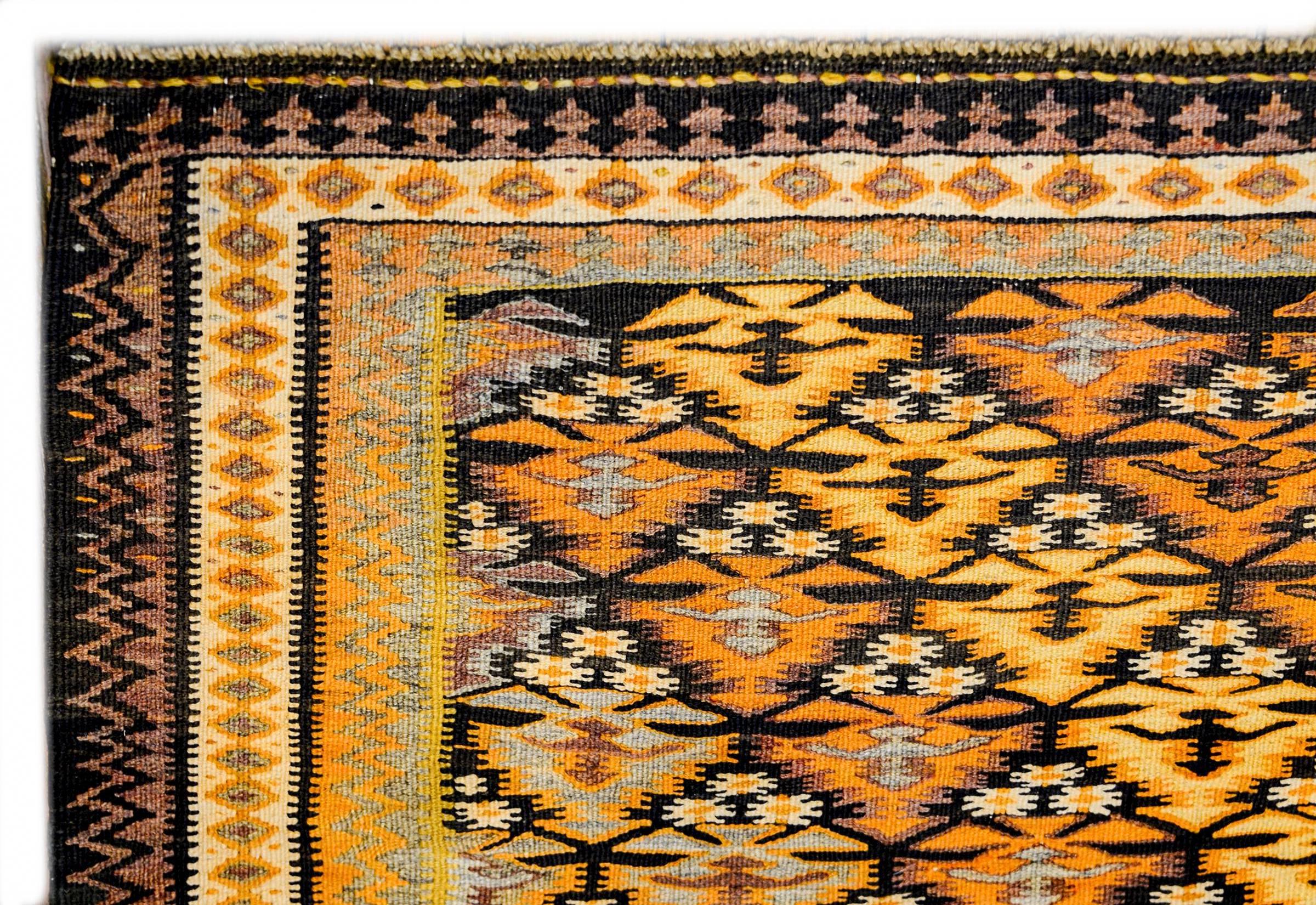 Vegetable Dyed Mid-20th Century Qazvin Kilim Rug For Sale