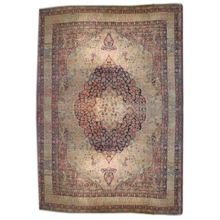 Amazing 19th Century Kermanshah Rug