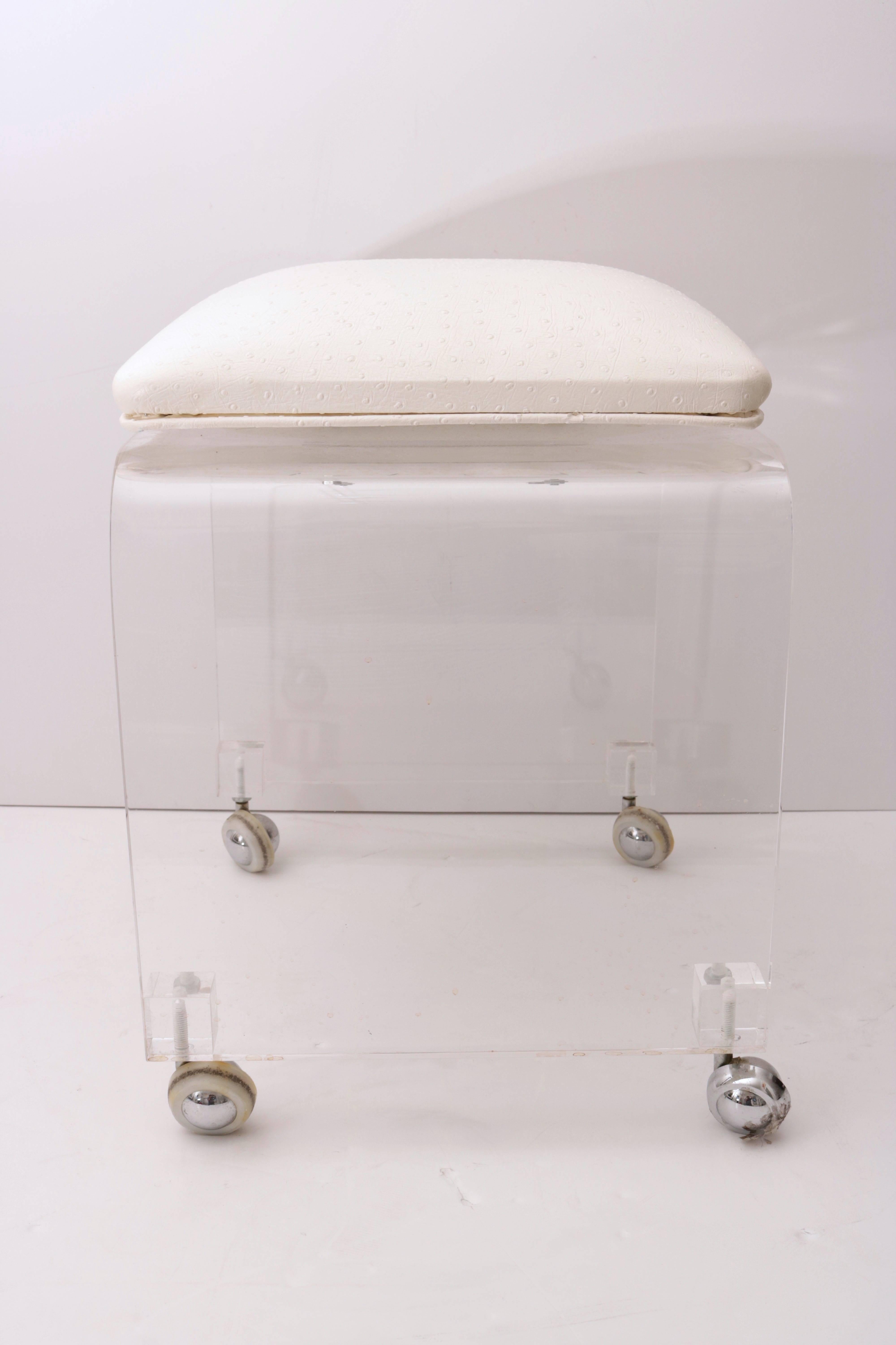 Lucite Vanity Stool, Swivel Seat Upholstered in Ostrich Pattern Fabric In Excellent Condition In West Palm Beach, FL