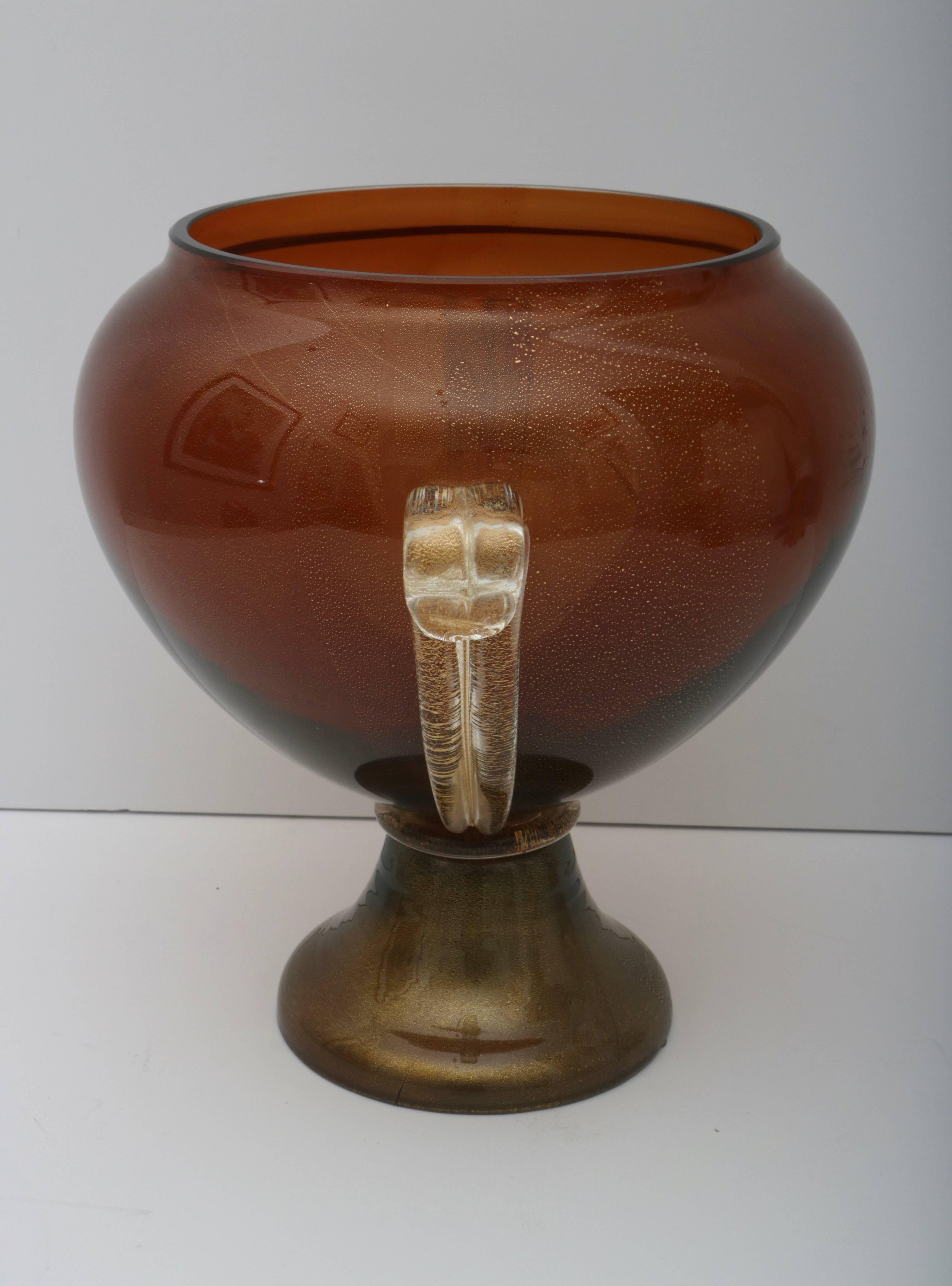 Murano Glass Vase on Truncated-Cone Base, Cognac and Gold Coloration In Excellent Condition For Sale In West Palm Beach, FL
