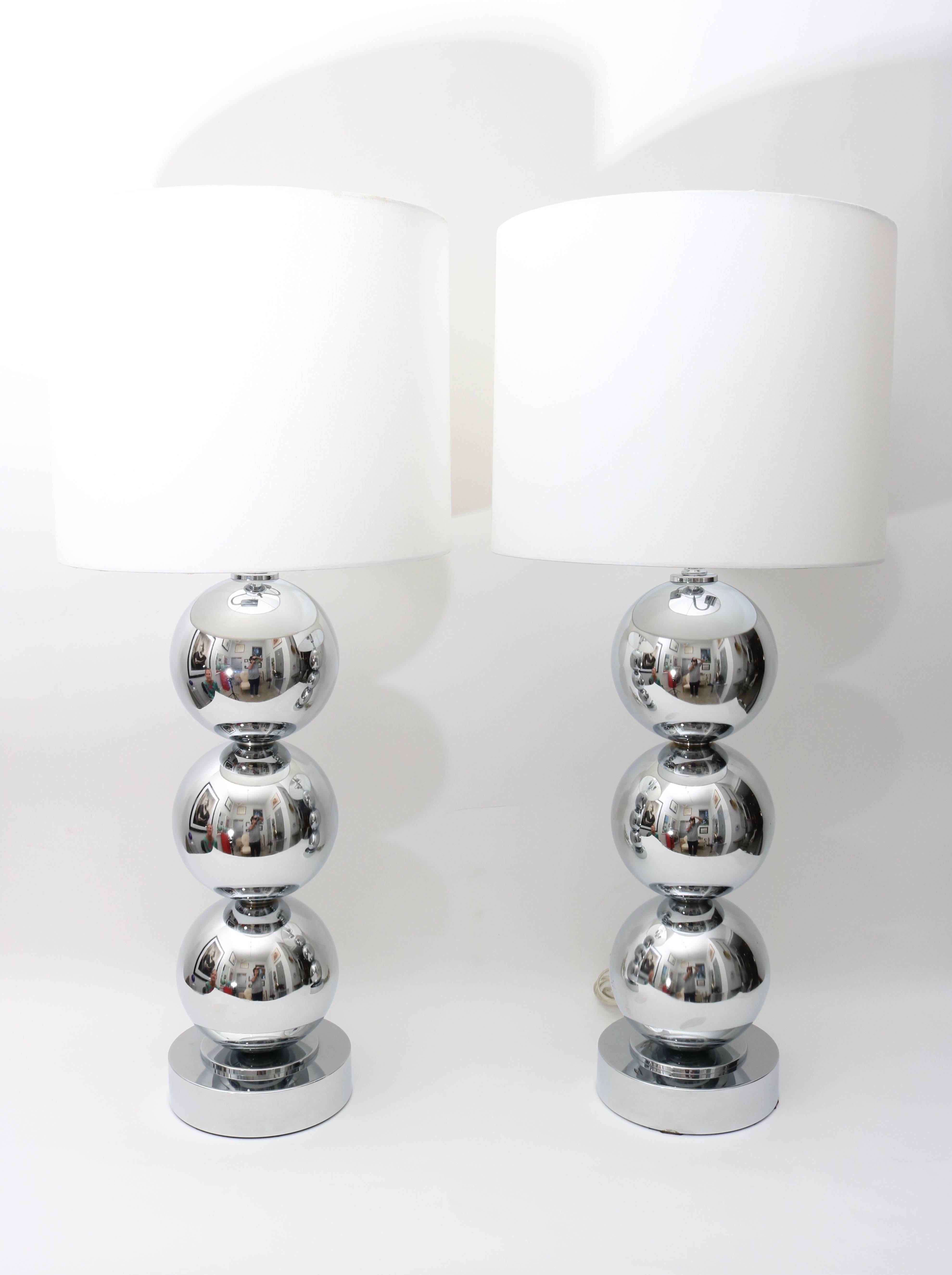 Pair of Gaetono Sciolari Style Polished Chrome Table Lamps In Good Condition In West Palm Beach, FL