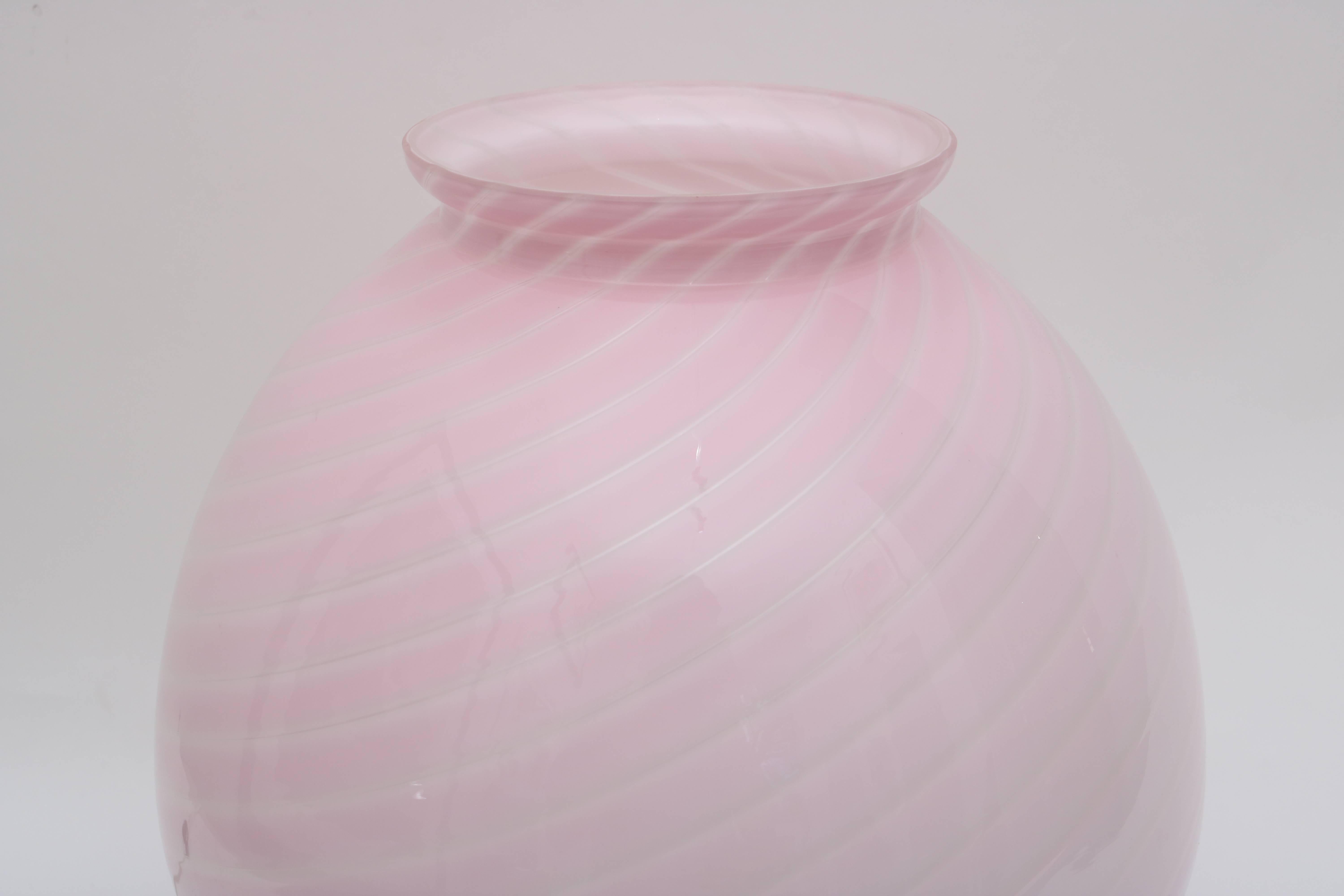 pink swirl lamp
