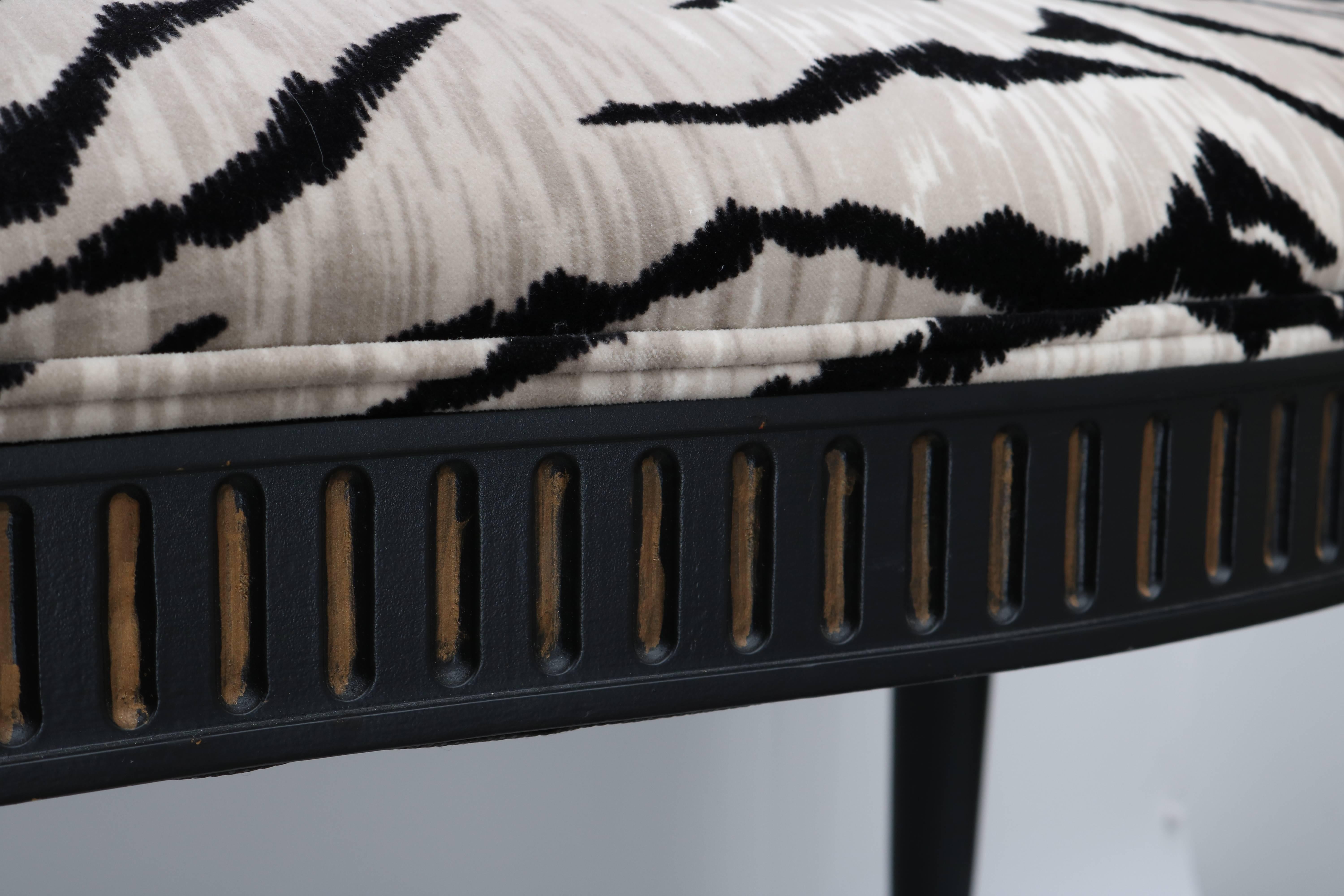 Louis XVI Style Bench in Black and Gold with Tiger Motif Fabric 1
