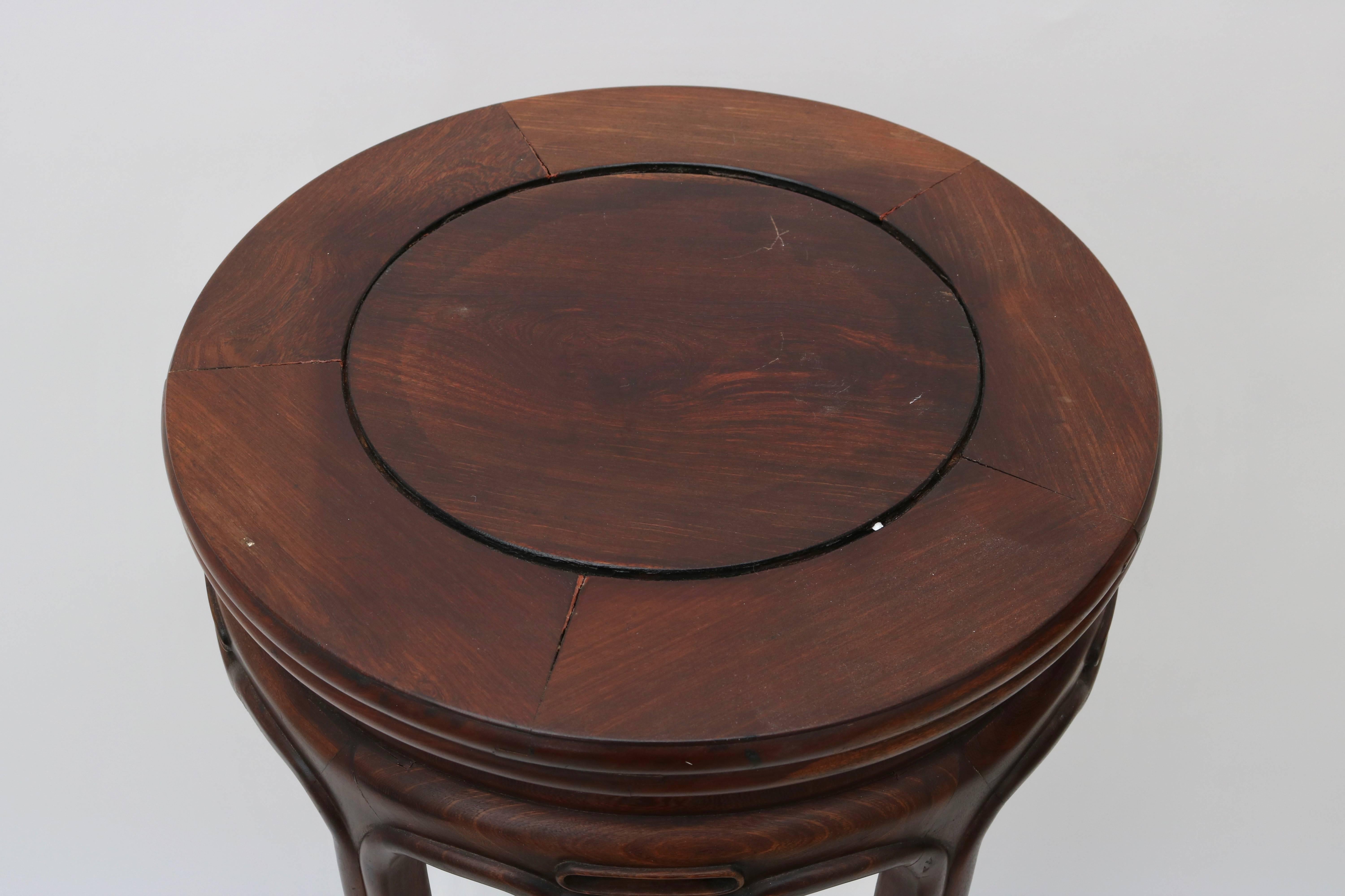 Circular-Form Chinese Rosewood Pedestal In Excellent Condition In West Palm Beach, FL