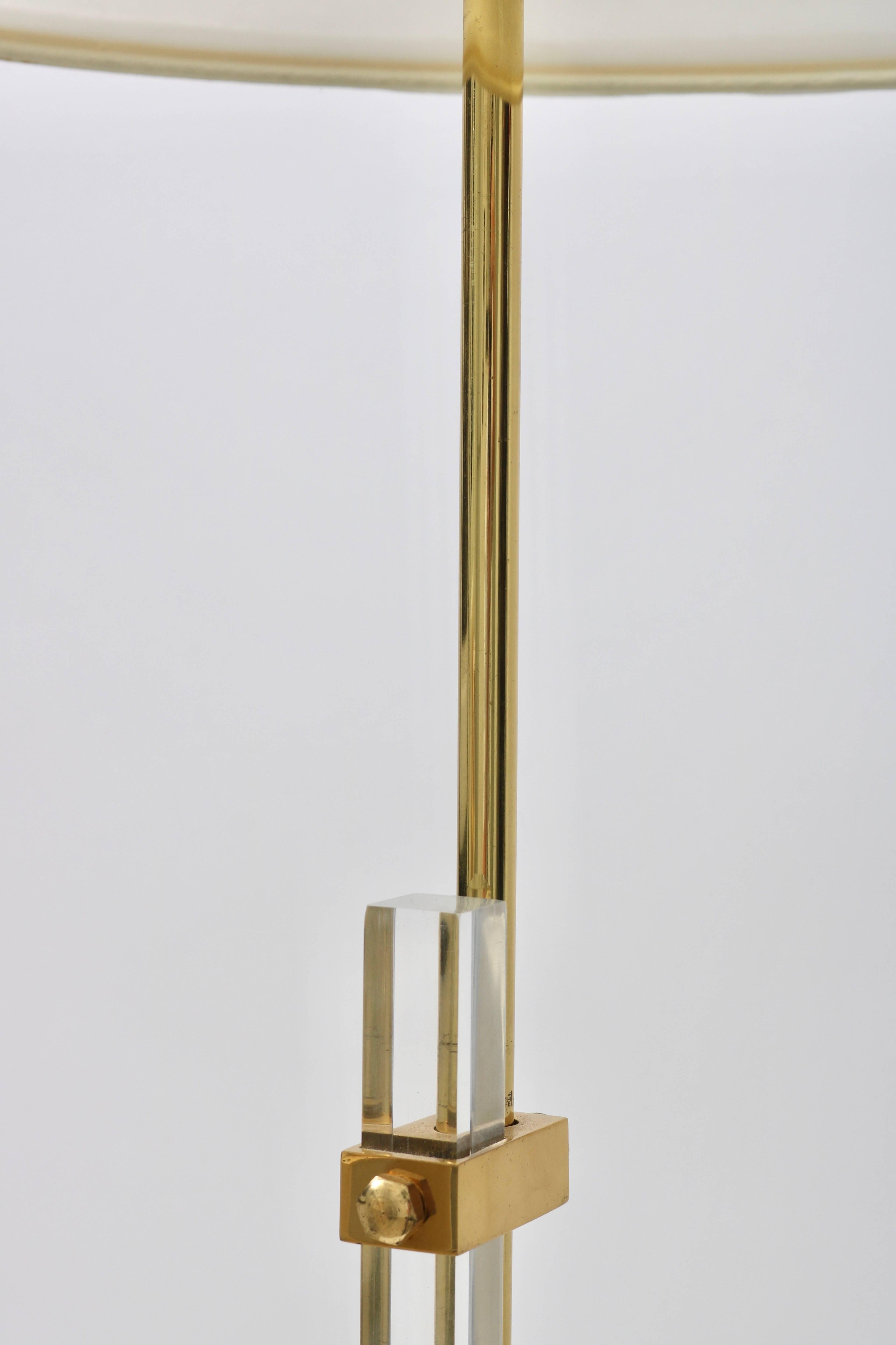  Adjustable Floor Lamp in Polished Brass and Lucite In Good Condition In West Palm Beach, FL