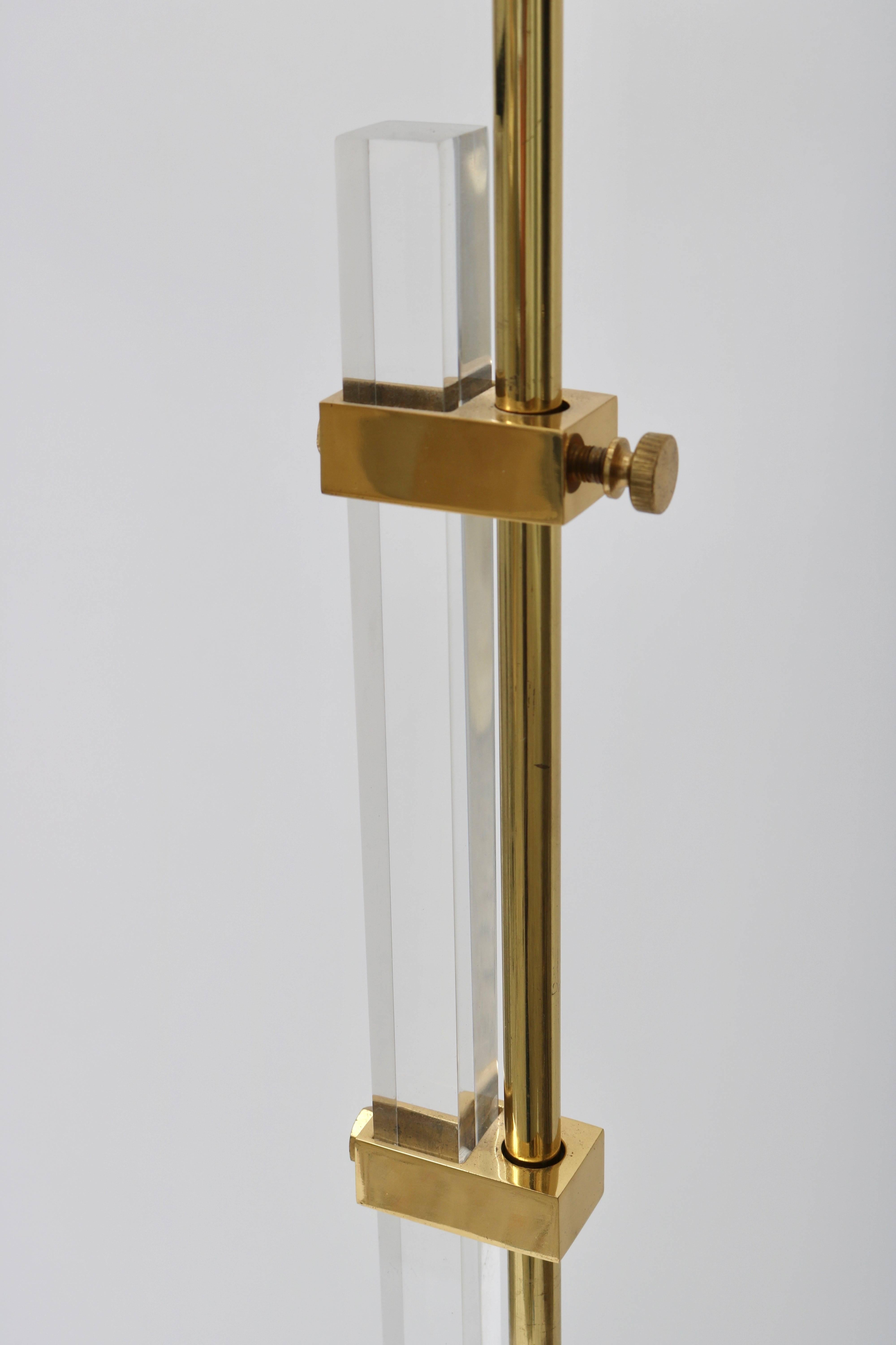 20th Century  Adjustable Floor Lamp in Polished Brass and Lucite