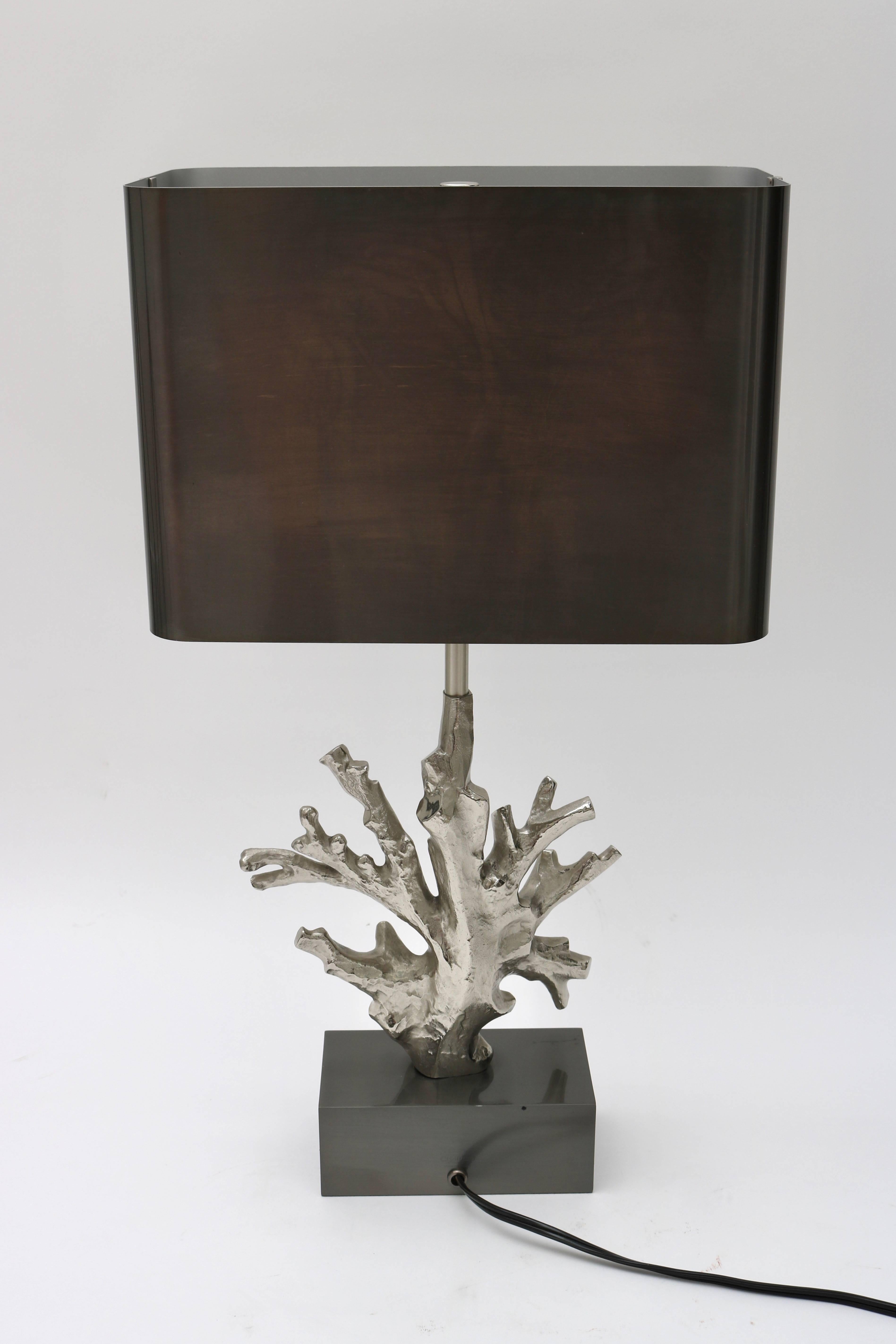 Pair of Coral-Form Table Lamps in Silver and Gunmetal Coloration 2