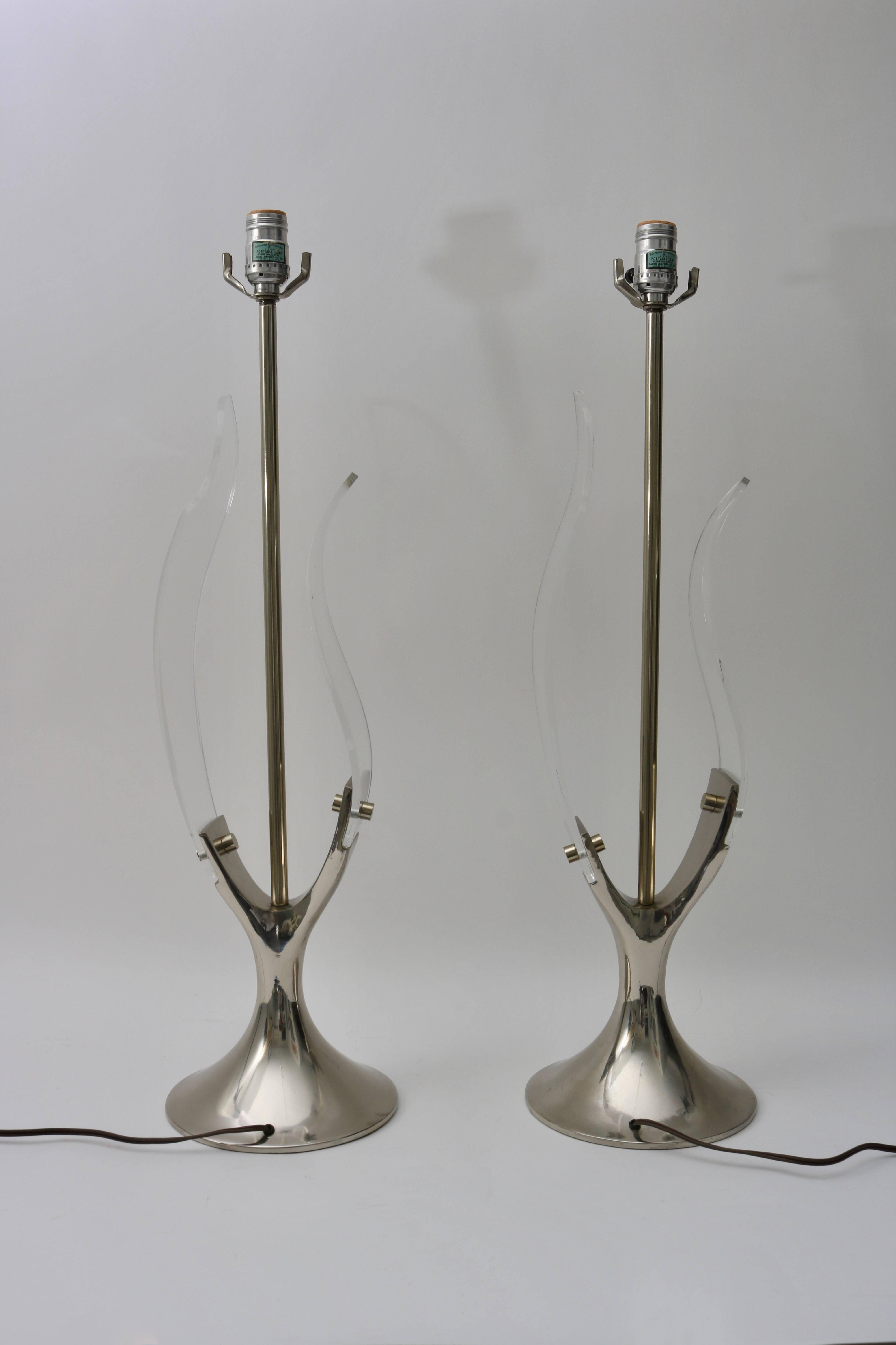Mid-Century Modern Paire de lampes de bureau Tulip par Laurel Lamp Company en vente