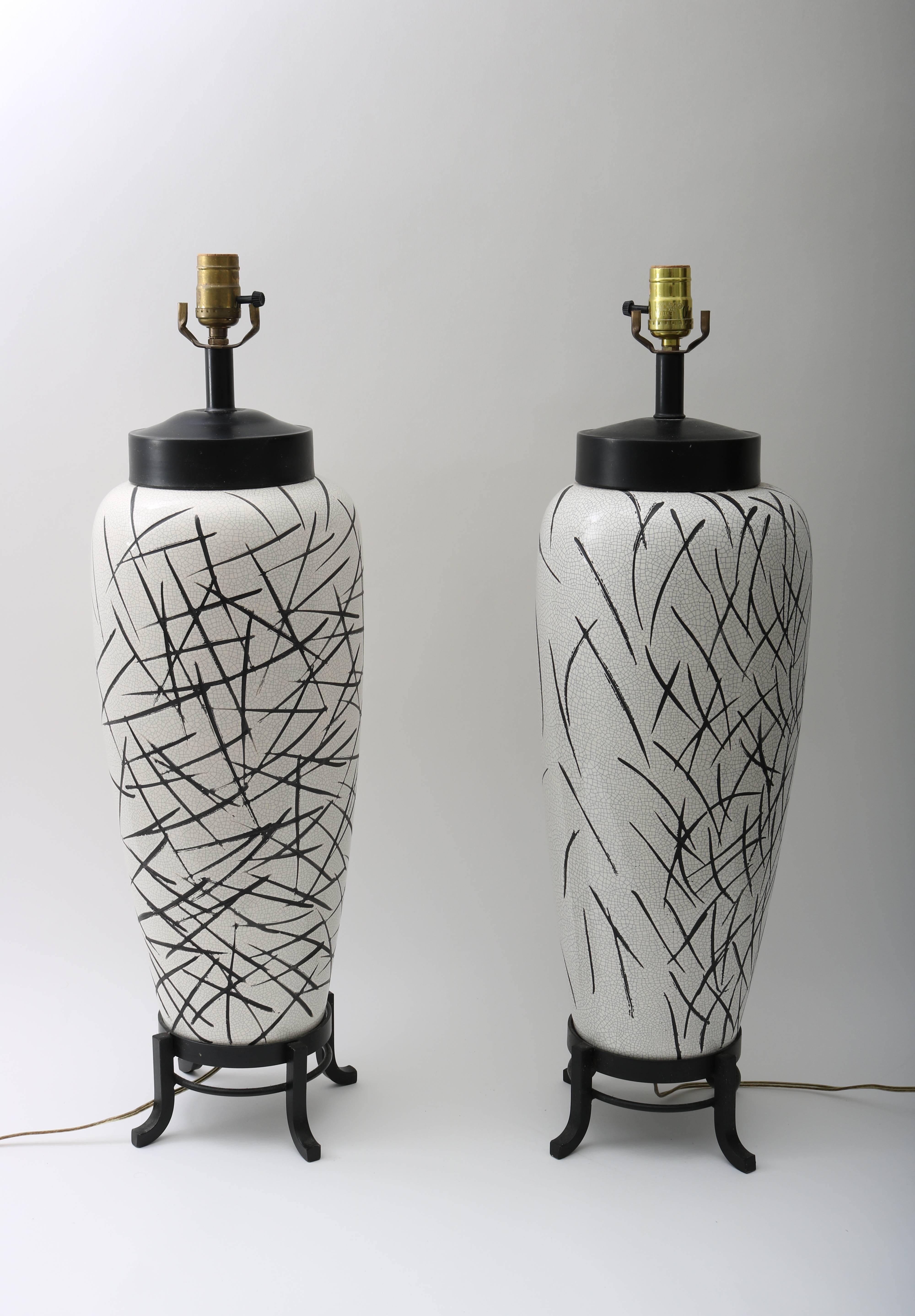 Modern Pair of Table Lamps, Vase Form in Black and White