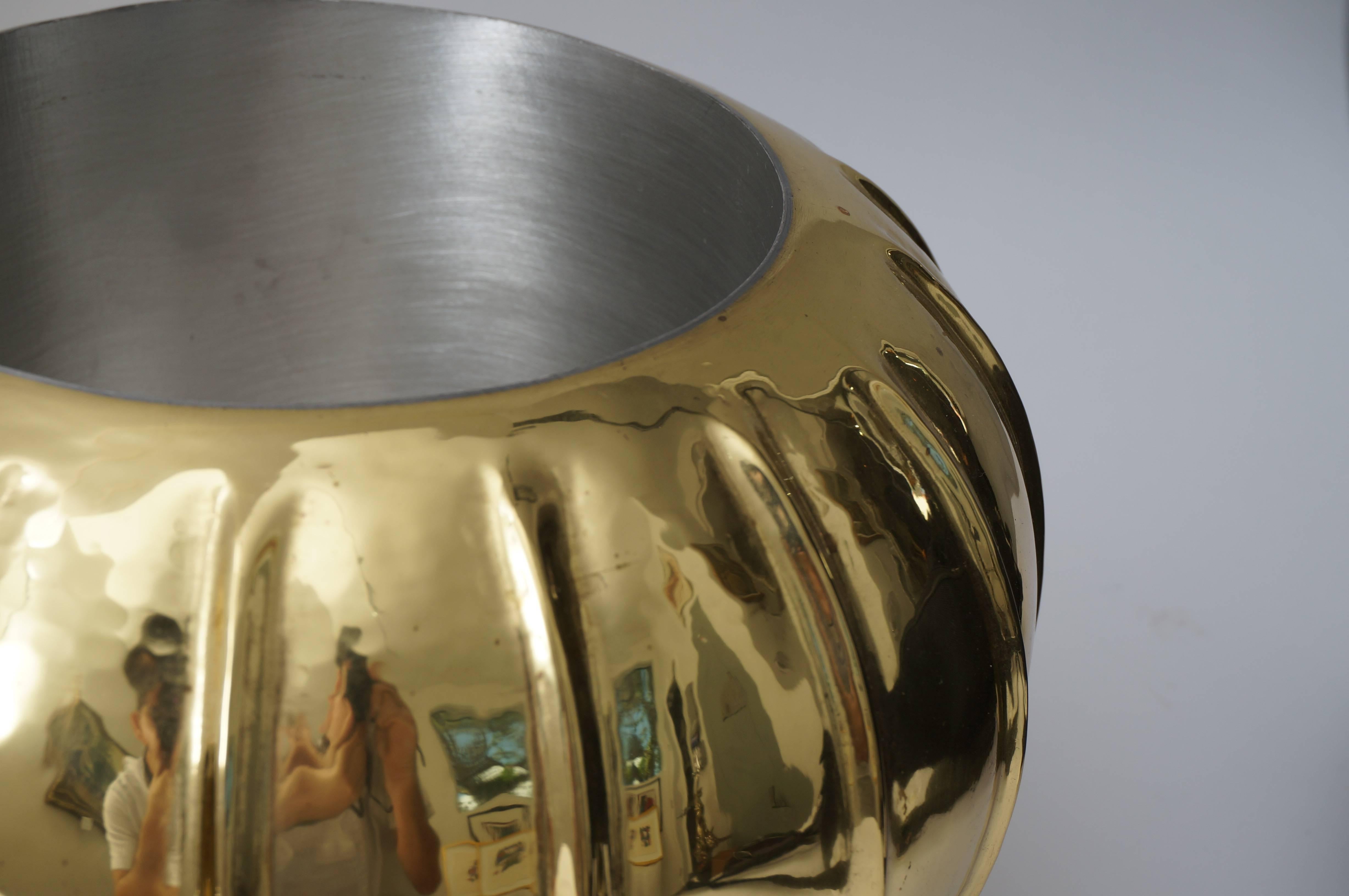 Melon-Form Ice Bucket Brass and Silver Plate In Good Condition In West Palm Beach, FL