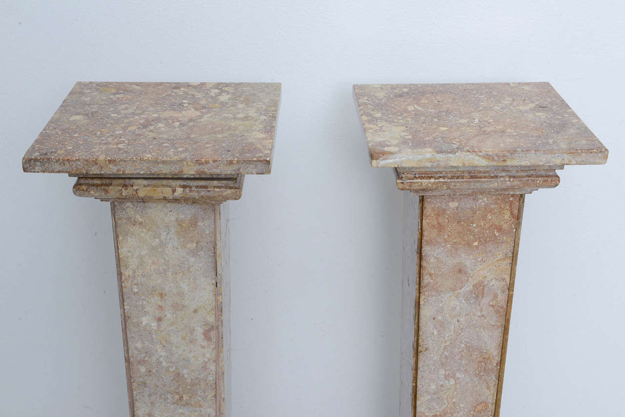 Pair of 18th Century Marble Pedestals In Good Condition In West Palm Beach, FL