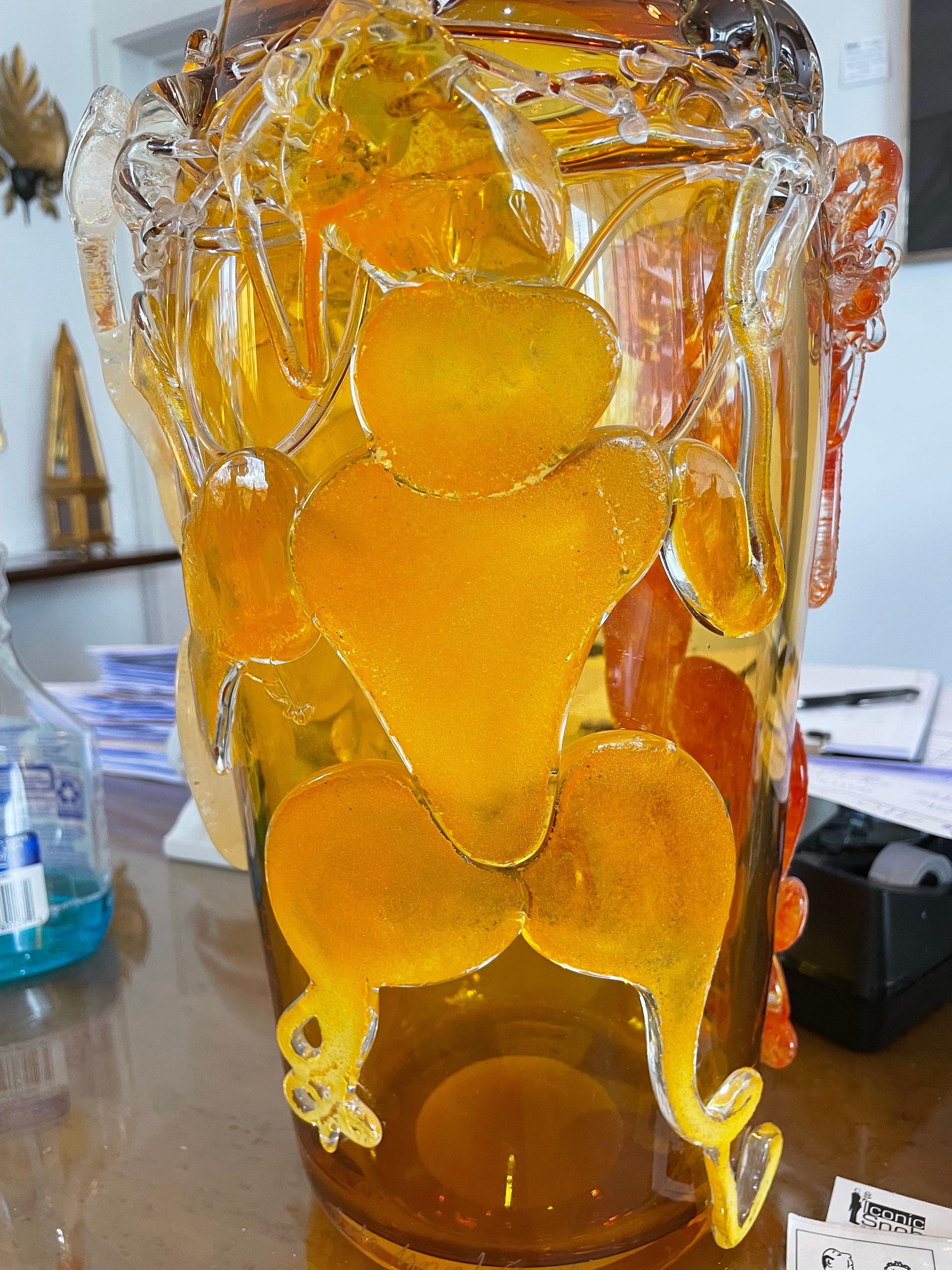 Artisan Glass Vase by Robert Stern 7