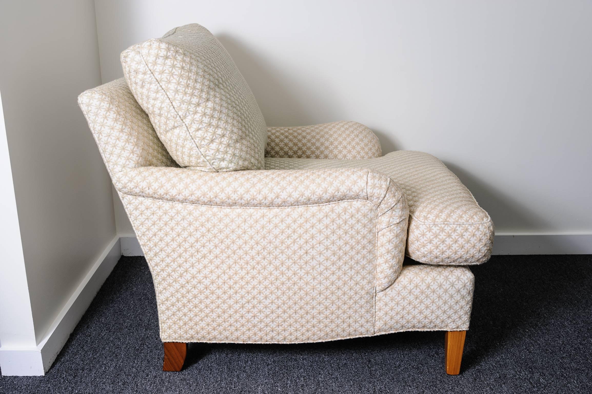 Club Chair and Ottoman 2