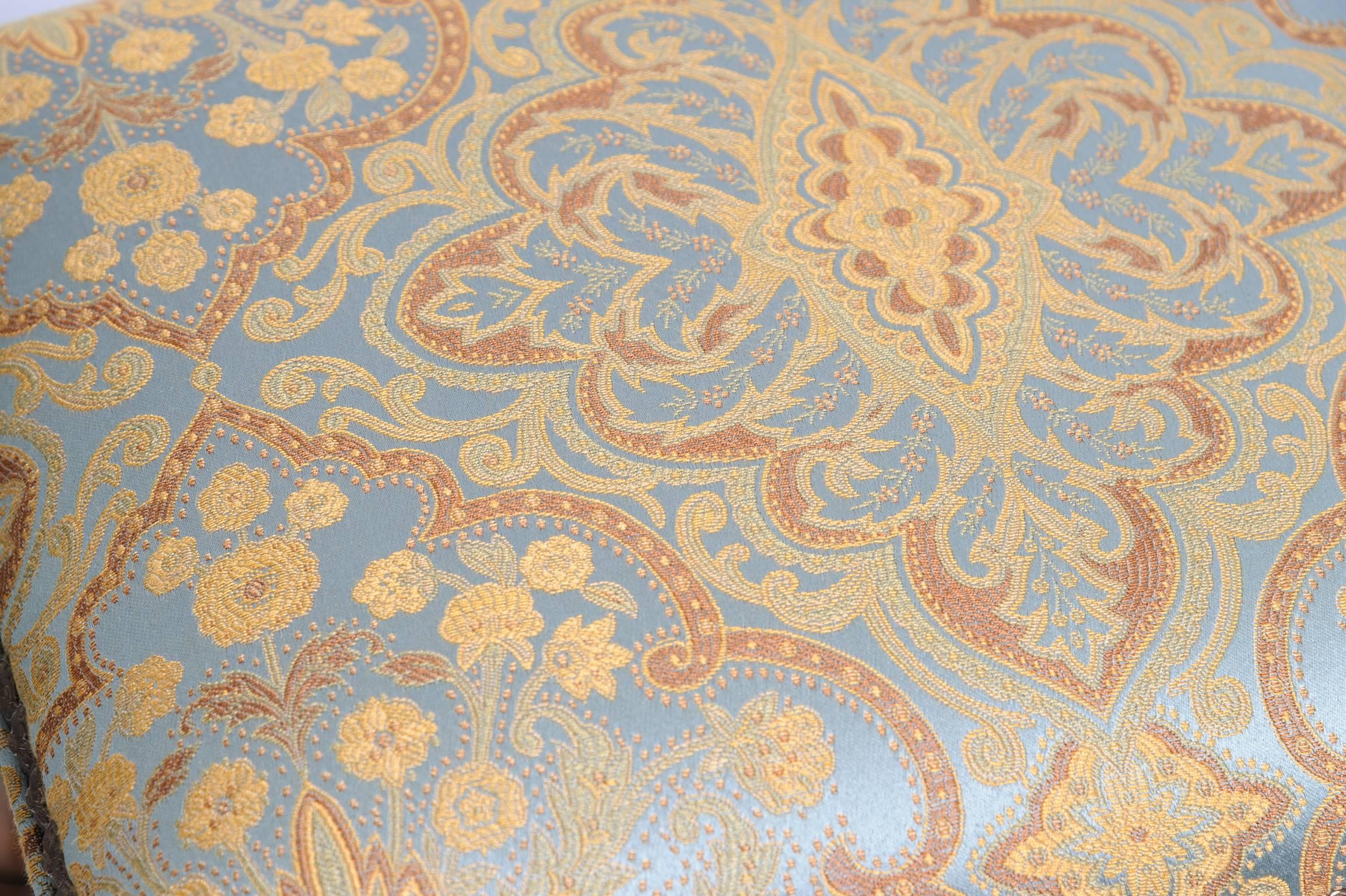 English Jacobean Style Stool with Gold and Blue Damask Fabric For Sale