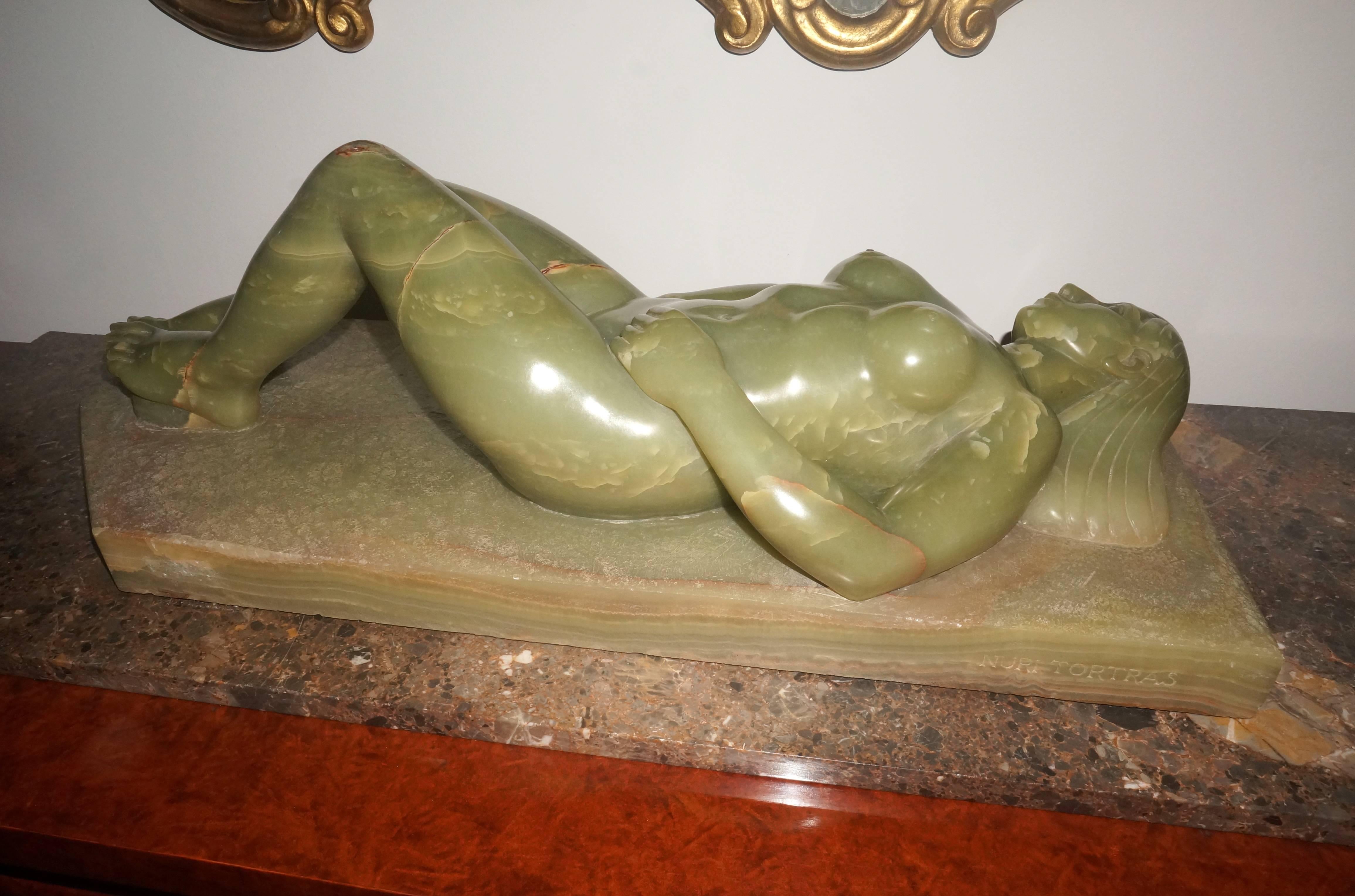 Large-Scale Onyx Sculpture of a Reclining Female Nude by Nuri Tortras 2