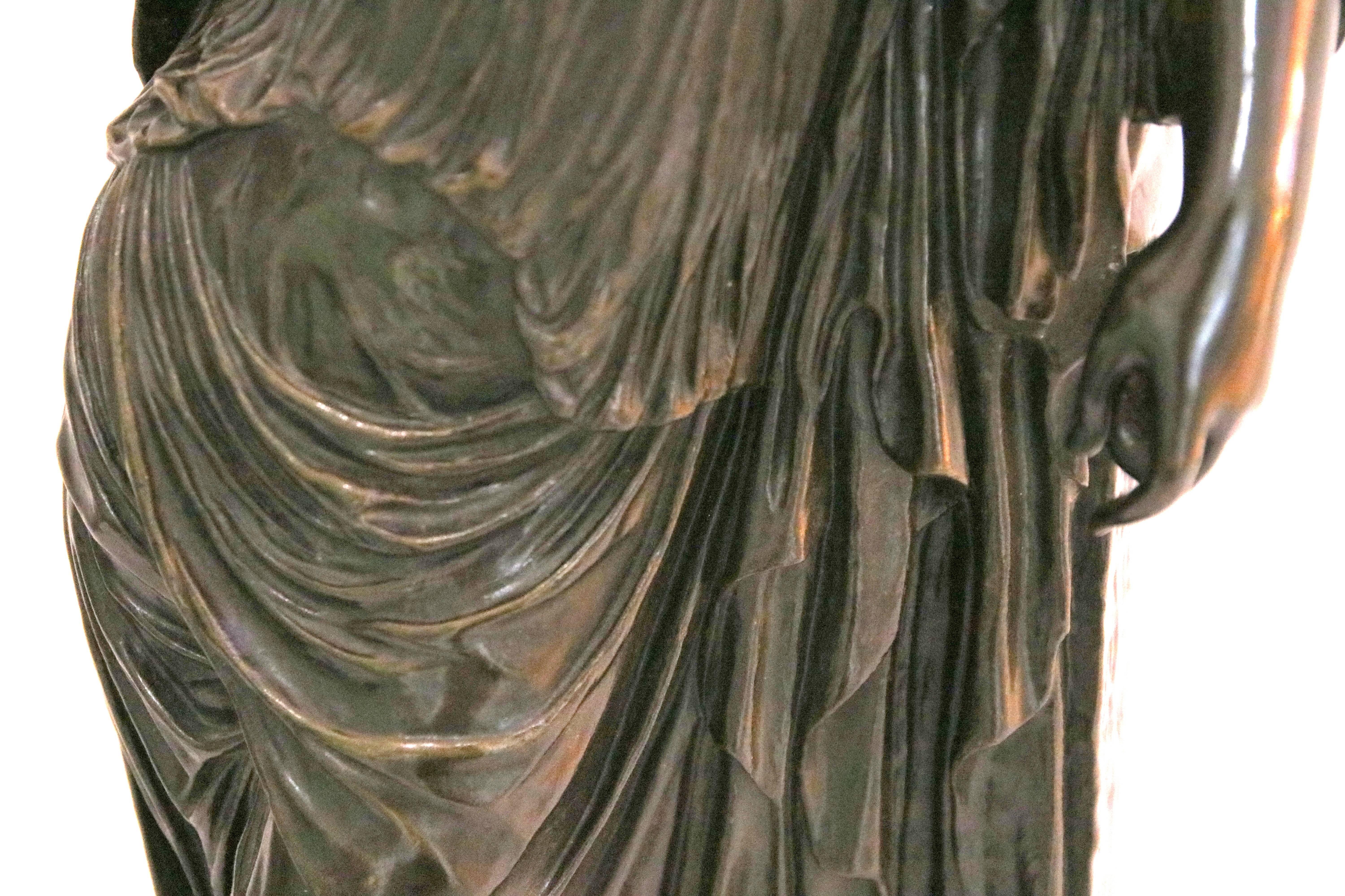 Moulage Bronze Grand Tour, Femme romaine, France, 19ème siècle par Susse Freres en vente