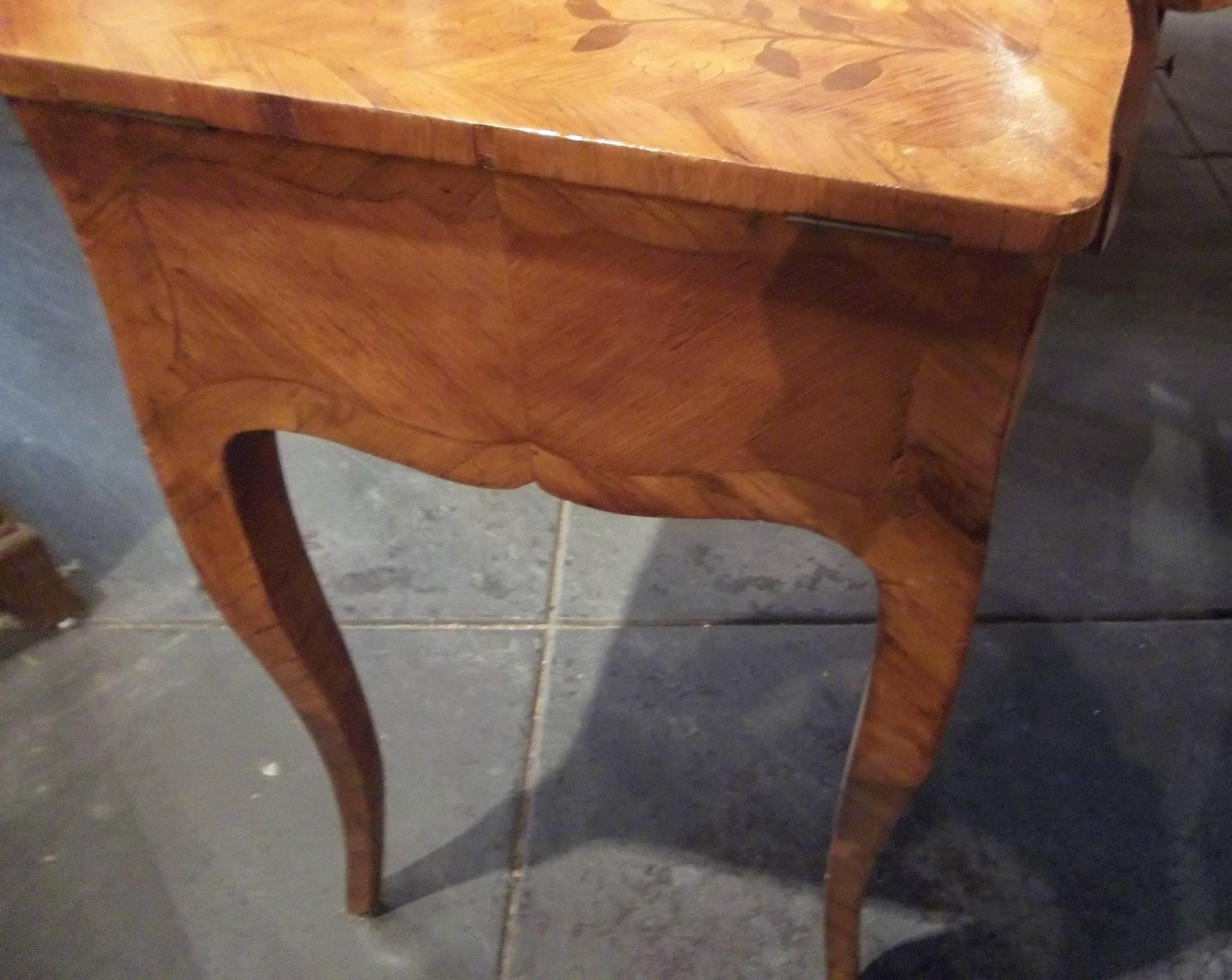 Louis XVI Style Tulipwood Floral Marquetry and Parquetry Side Table 1