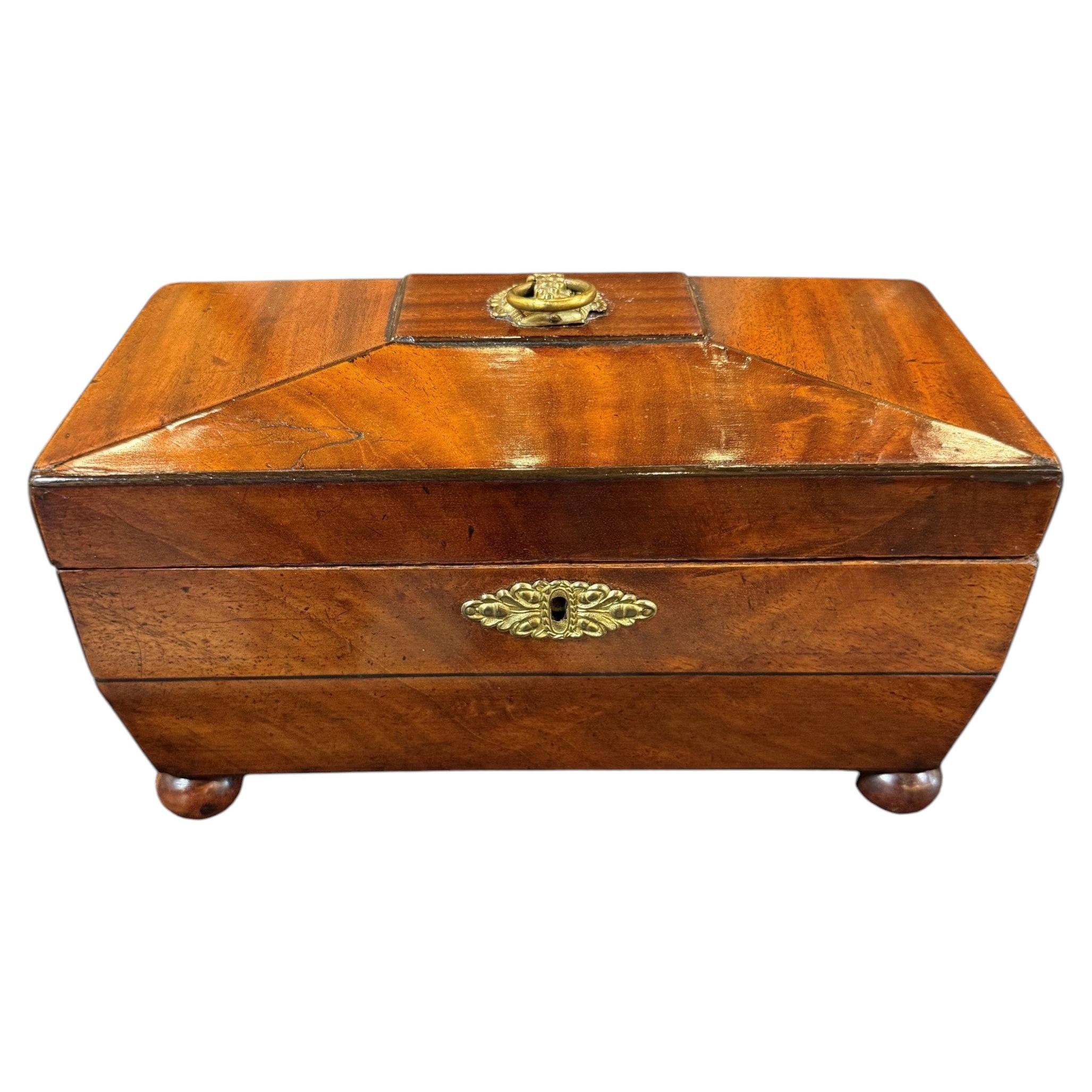 Boîte à thé d'époque Régence, acajou, début du XIXe siècle