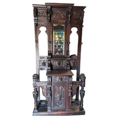 Antique Oak Hall Tree with Mirror and Green Man Motifs, Circa 1885