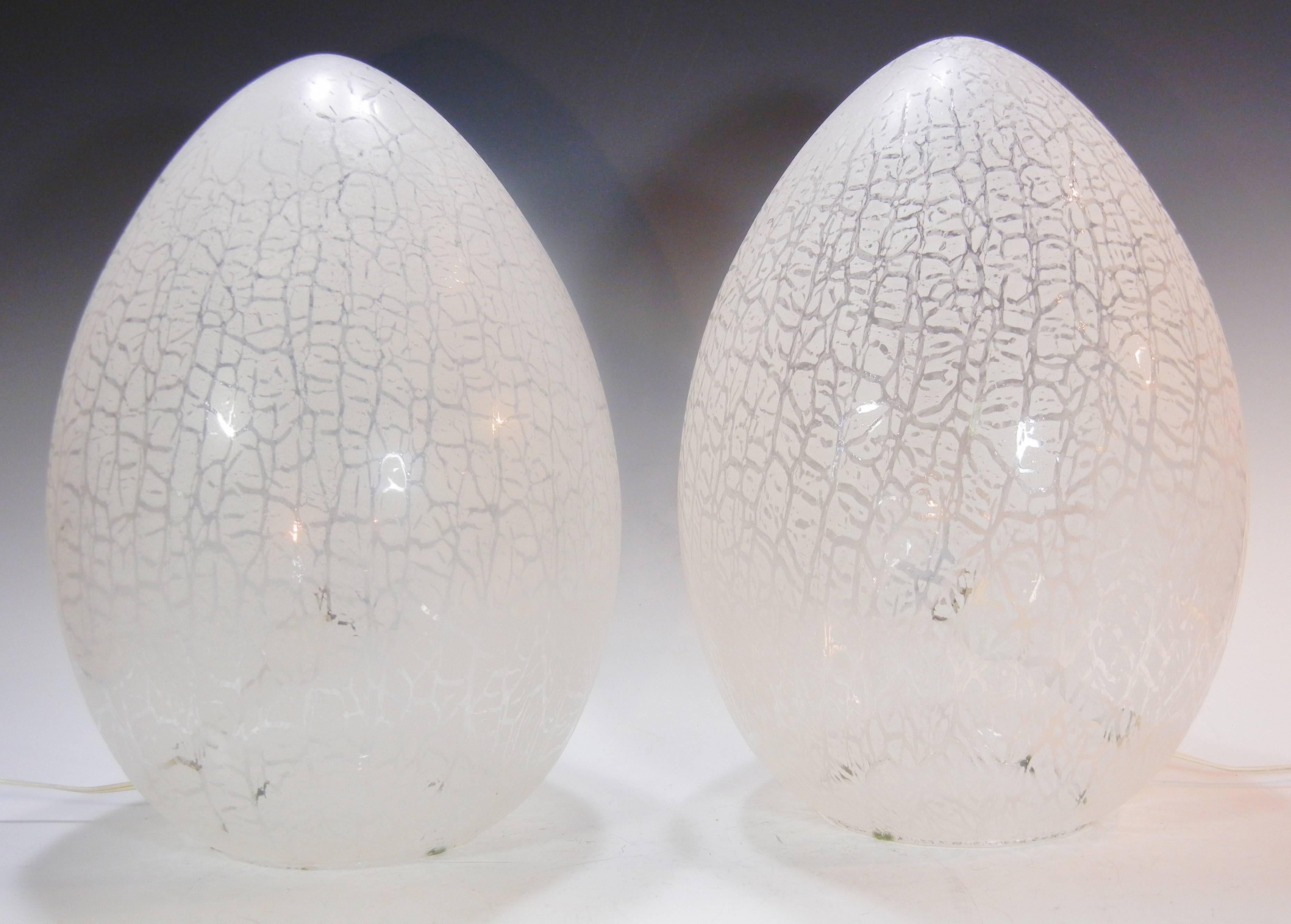 This pair of handblown Murano glass table lamps are in the form of 17.5