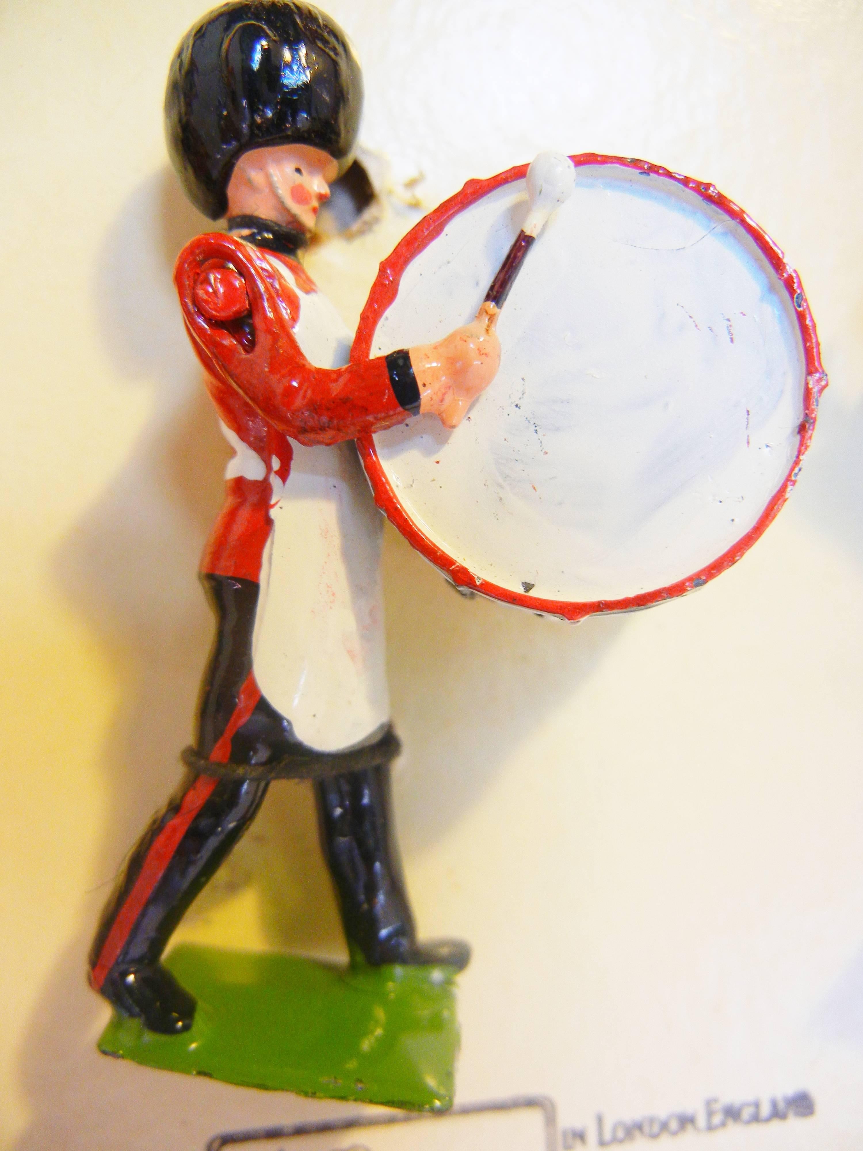 Full Band of the Coldstream Guards in Original Box, by Britains Ltd., UK, 1949 In Excellent Condition In Quechee, VT