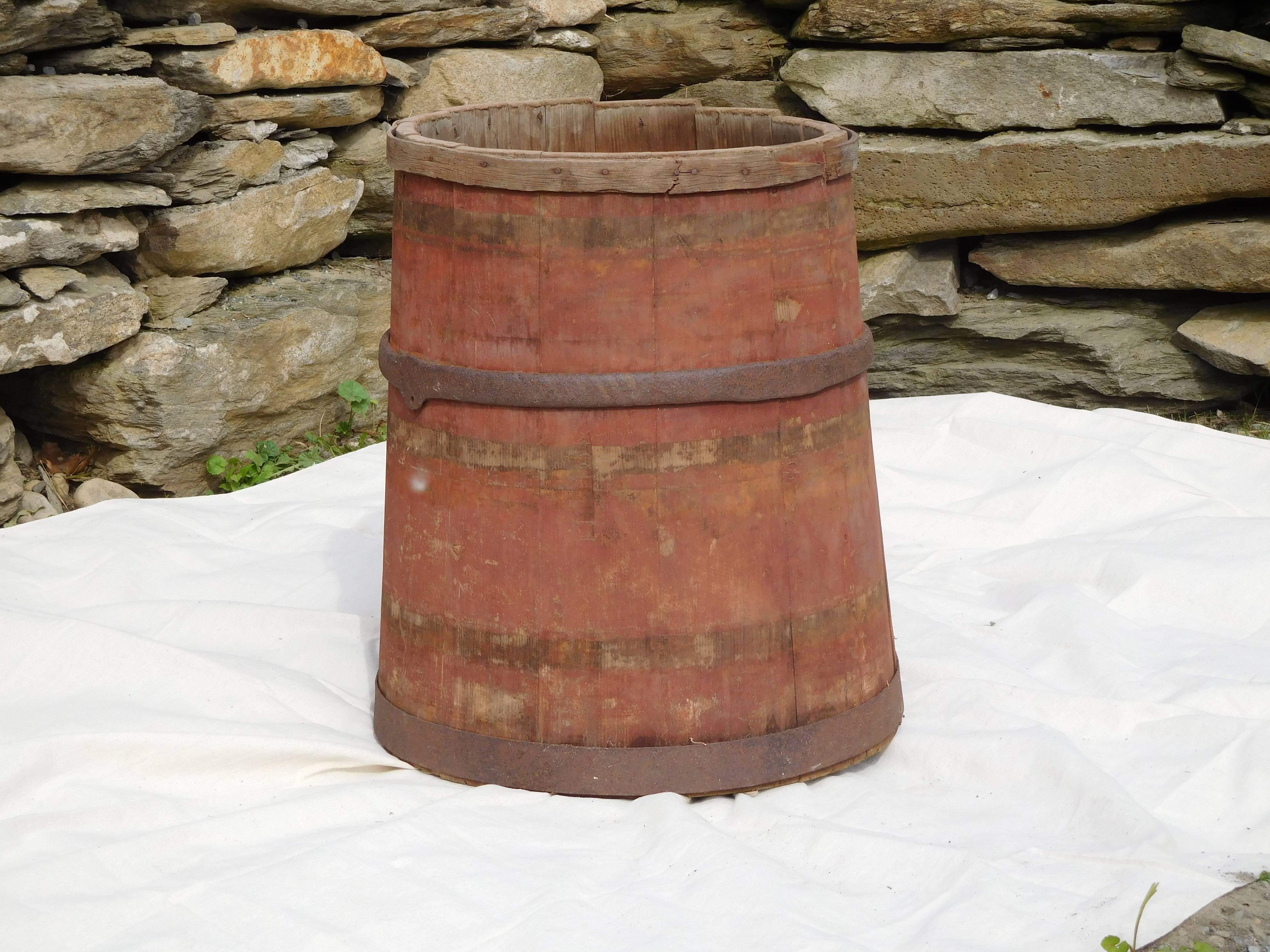 Country Large Master Maple Sap Collecting Barrel in Old Red Wash, Vermont, circa 1880 For Sale