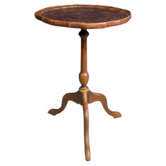 Antique Georgian-style Tripod Wine or side Table