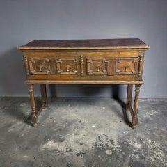 Antikes geometrisches Eichen-Kommode-Untergestell oder Konsol-Sideboard
