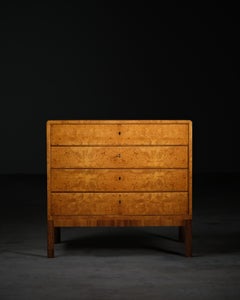 Exceptional Scandinavian Modern Chest of Drawers in Masur Birch, 1950s