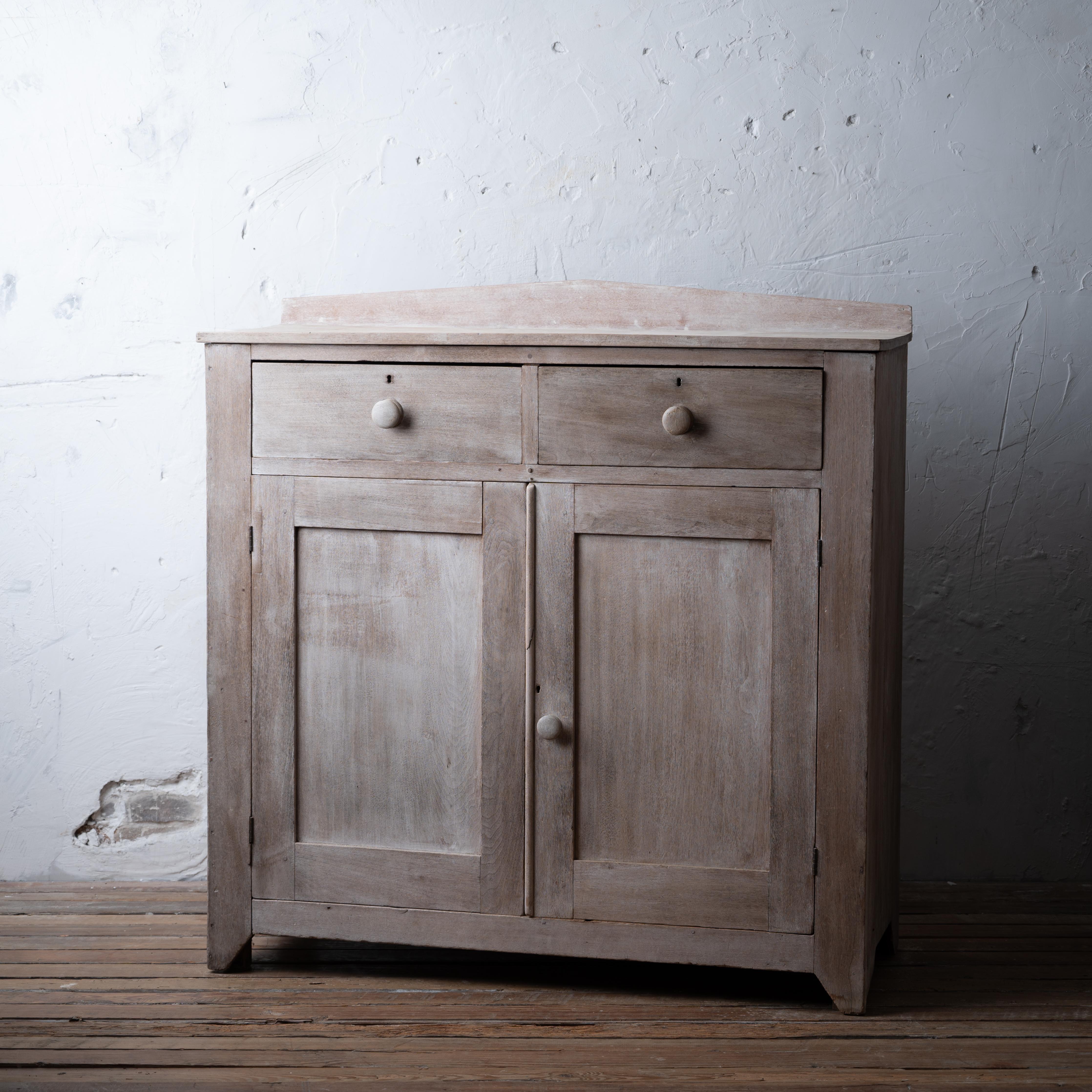 Primitif Armoire à confiture du sud, 19e siècle en vente
