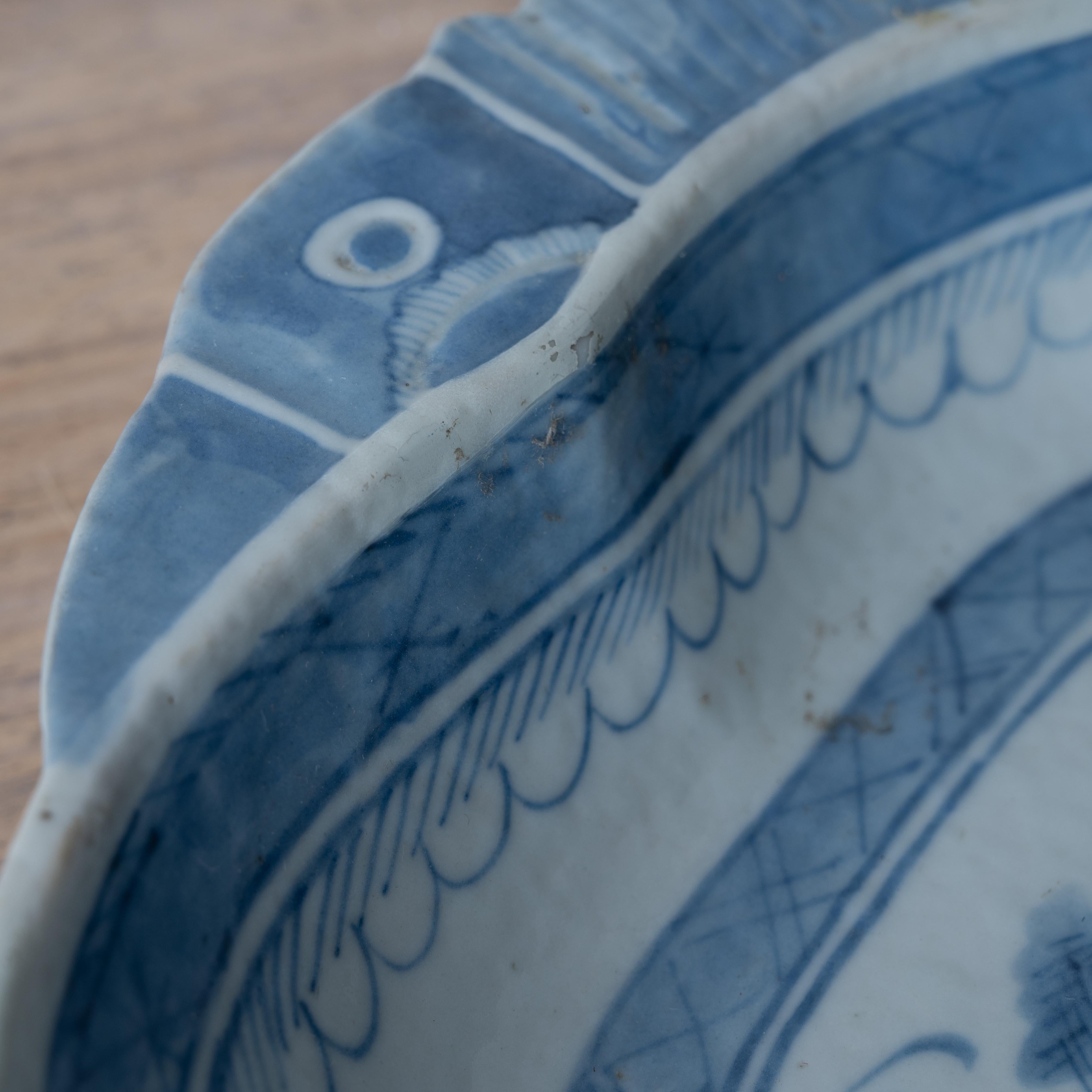Mid-19th Century Chinese Blue Canton Shrimp Dish For Sale