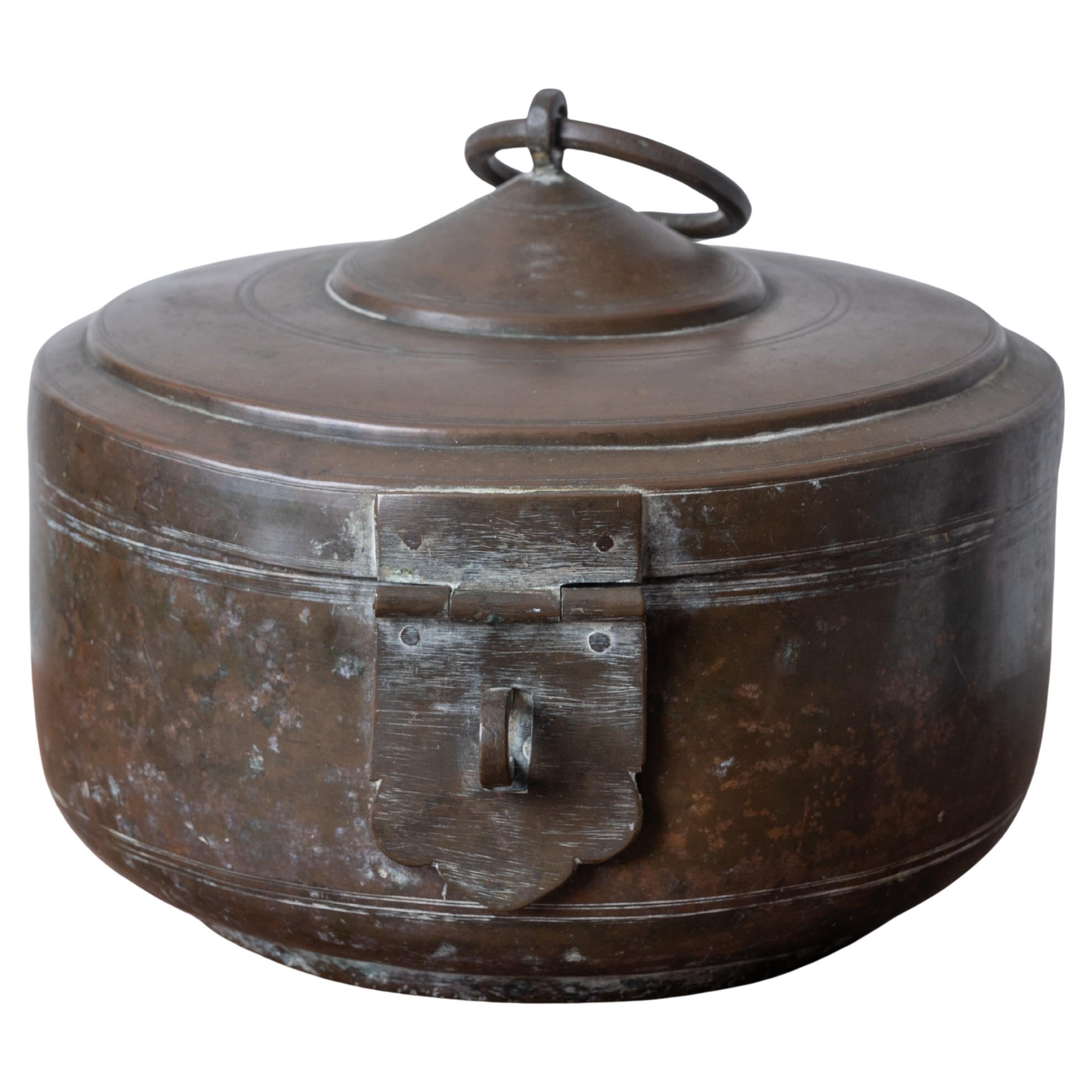 Indische Pandan-Box aus Messing, 19. Jahrhundert