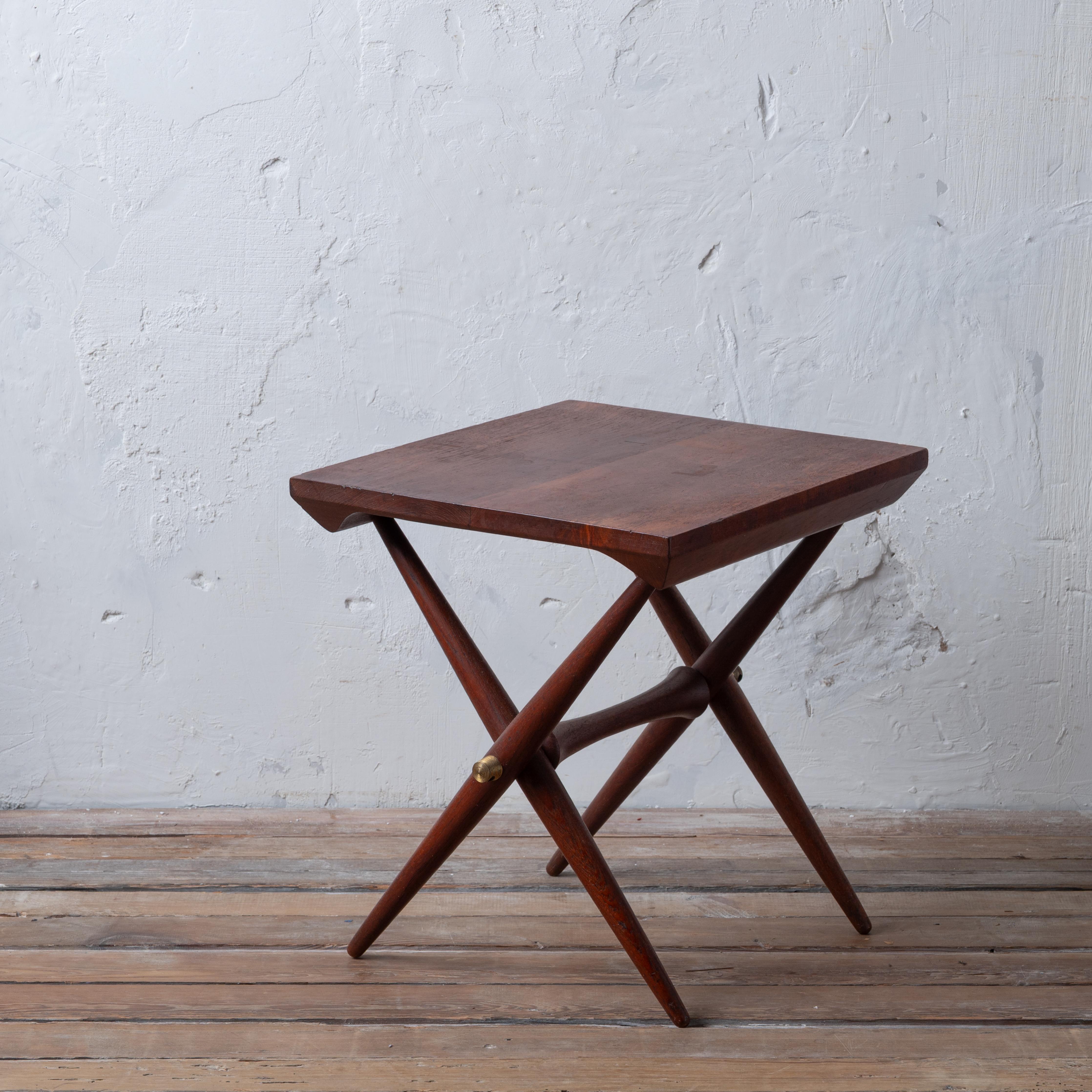 Mid-Century Modern Table en teck par Jens Quistgaard en vente