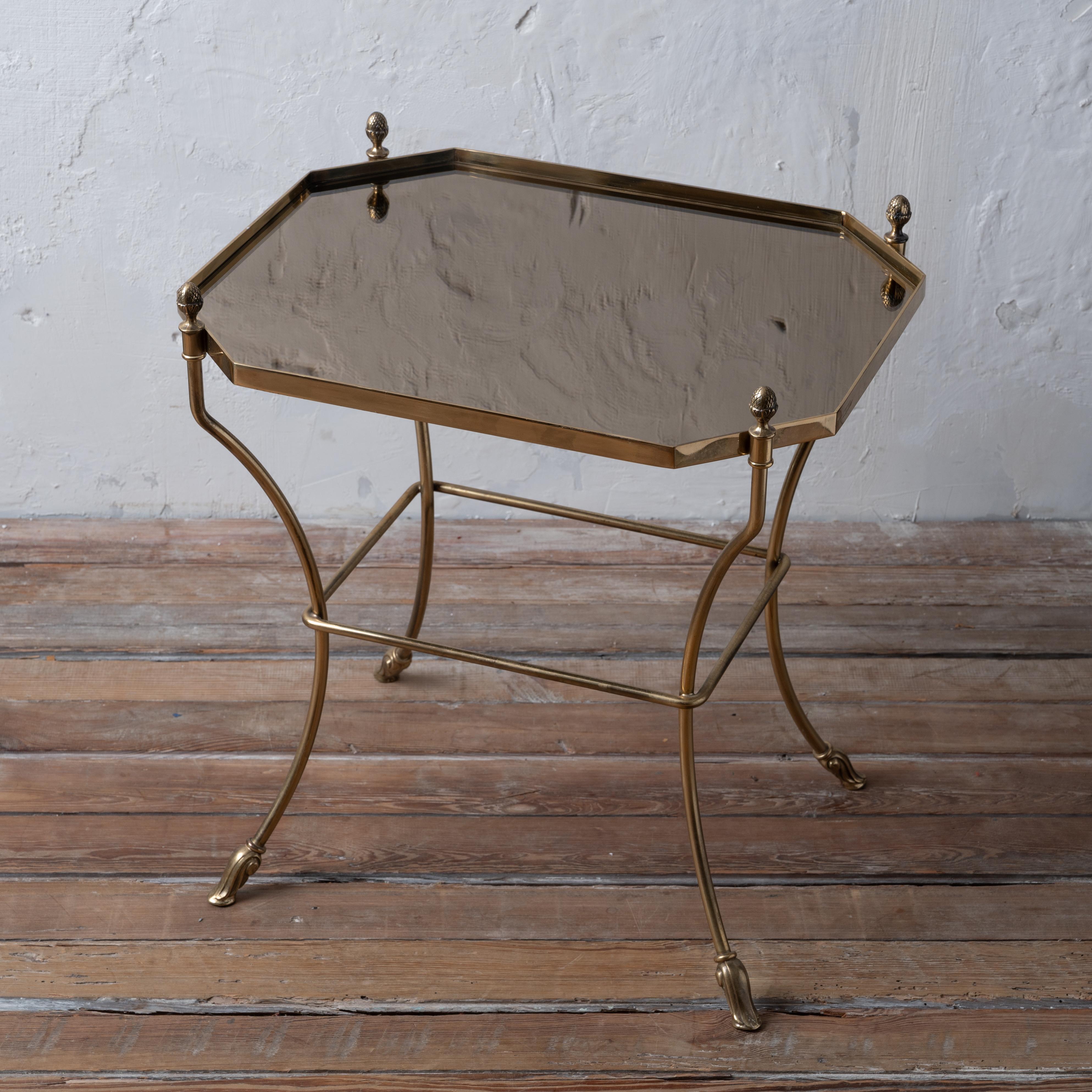 Italian Brass Mirrored Top Cocktail Table, c.1970 In Good Condition For Sale In Savannah, GA