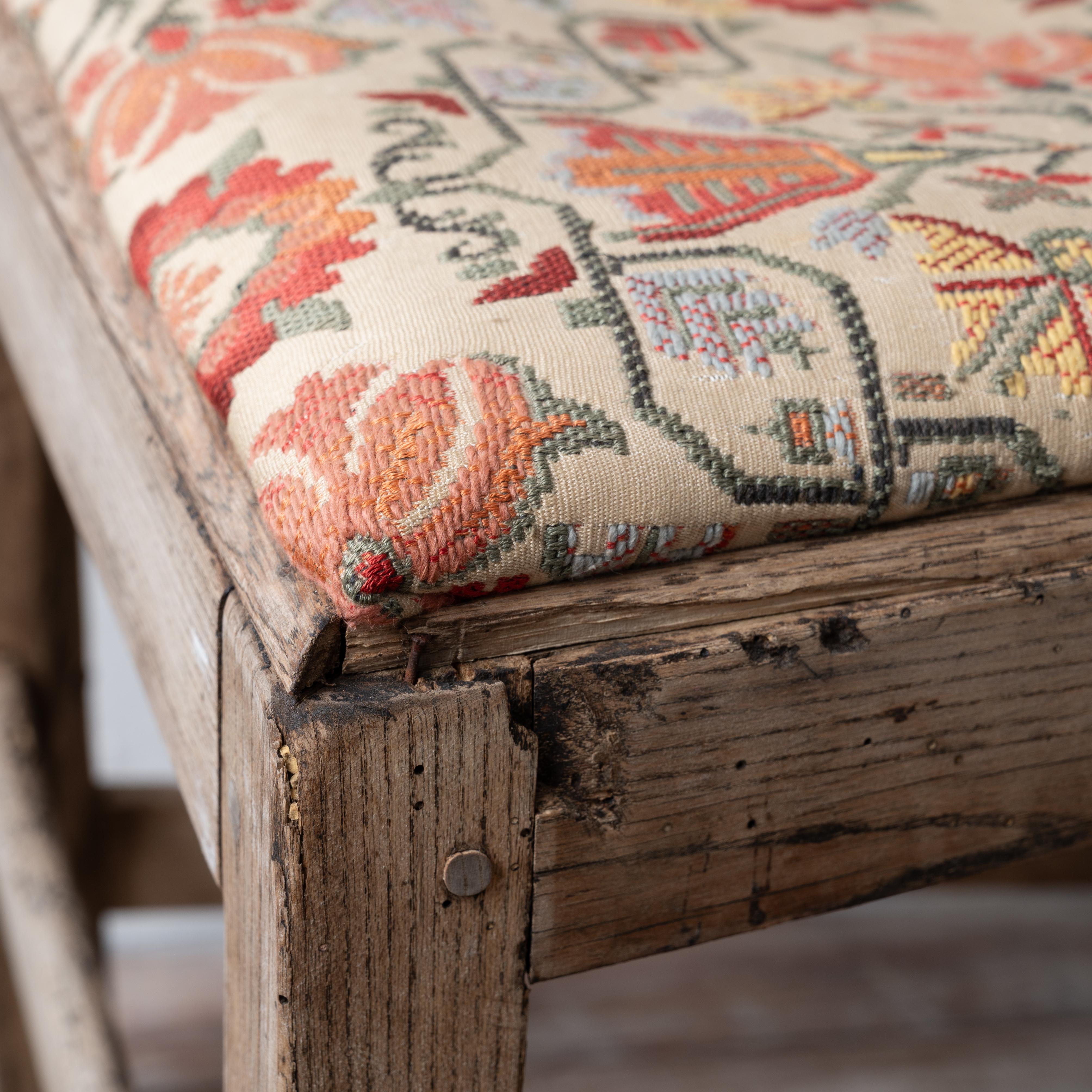 Gebleichter Chippendale-Stuhl im Landhausstil im Angebot 4