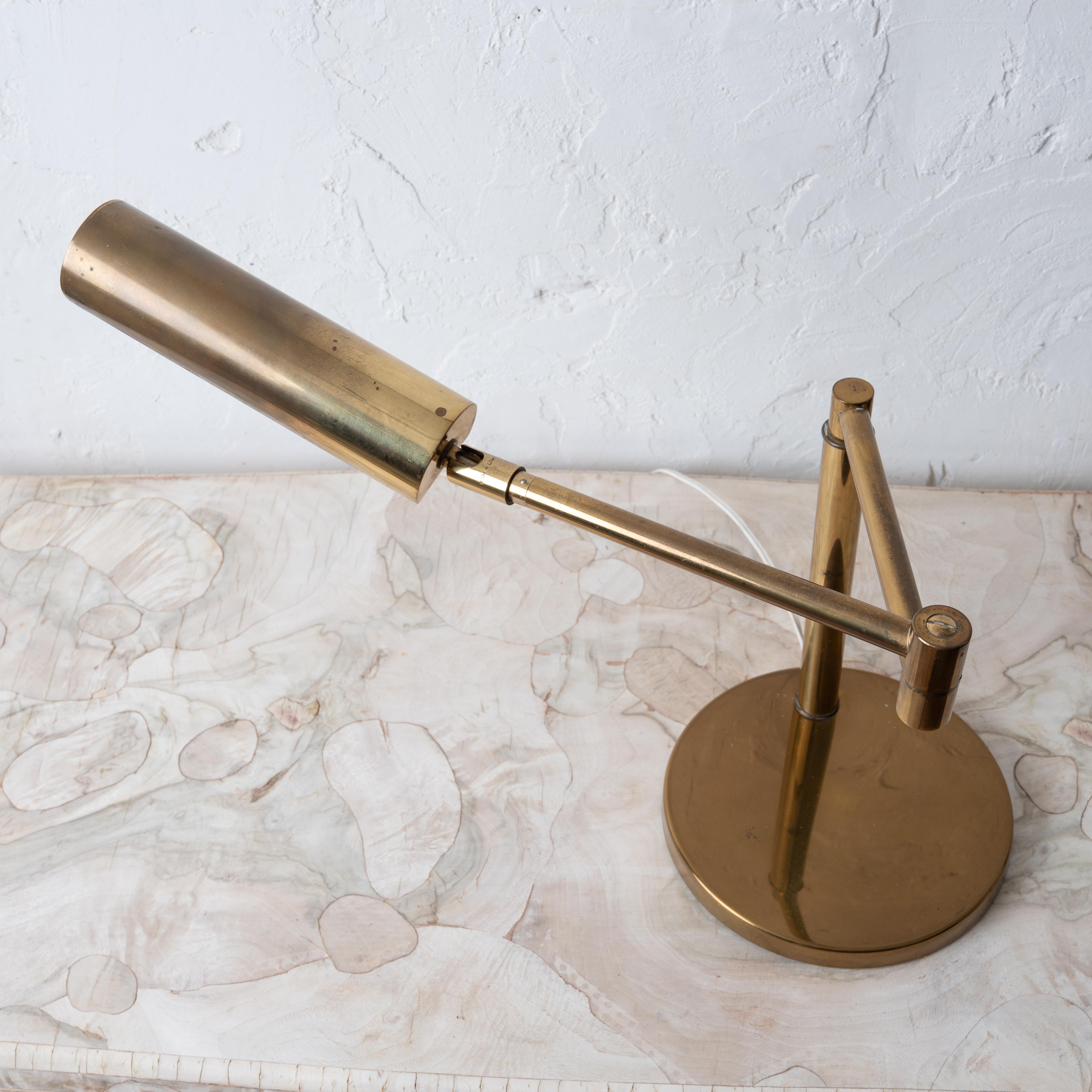 Koch & Lowy Articulating Brass Desk Lamp, c.1960 For Sale 1
