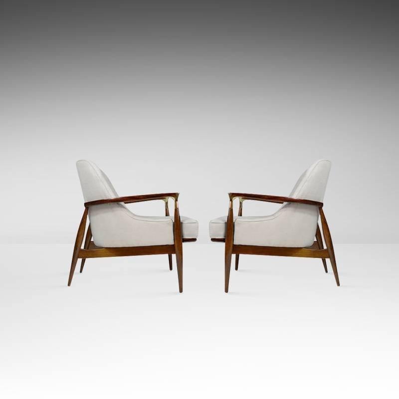 Pair of Danish Modern Walnut Lounge Chairs, circa 1950s In Excellent Condition In Westport, CT