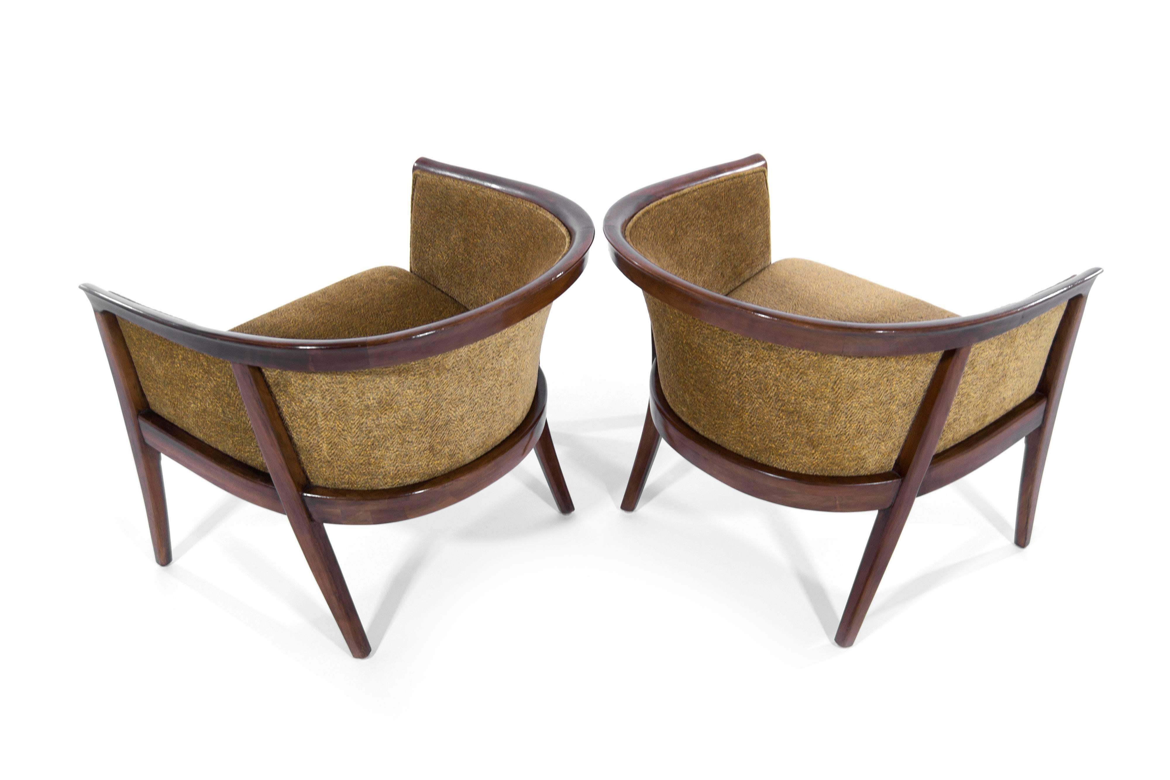 Walnut Frame Lounge Chairs by Milo Baughman for Thayer Coggin In Excellent Condition In Westport, CT