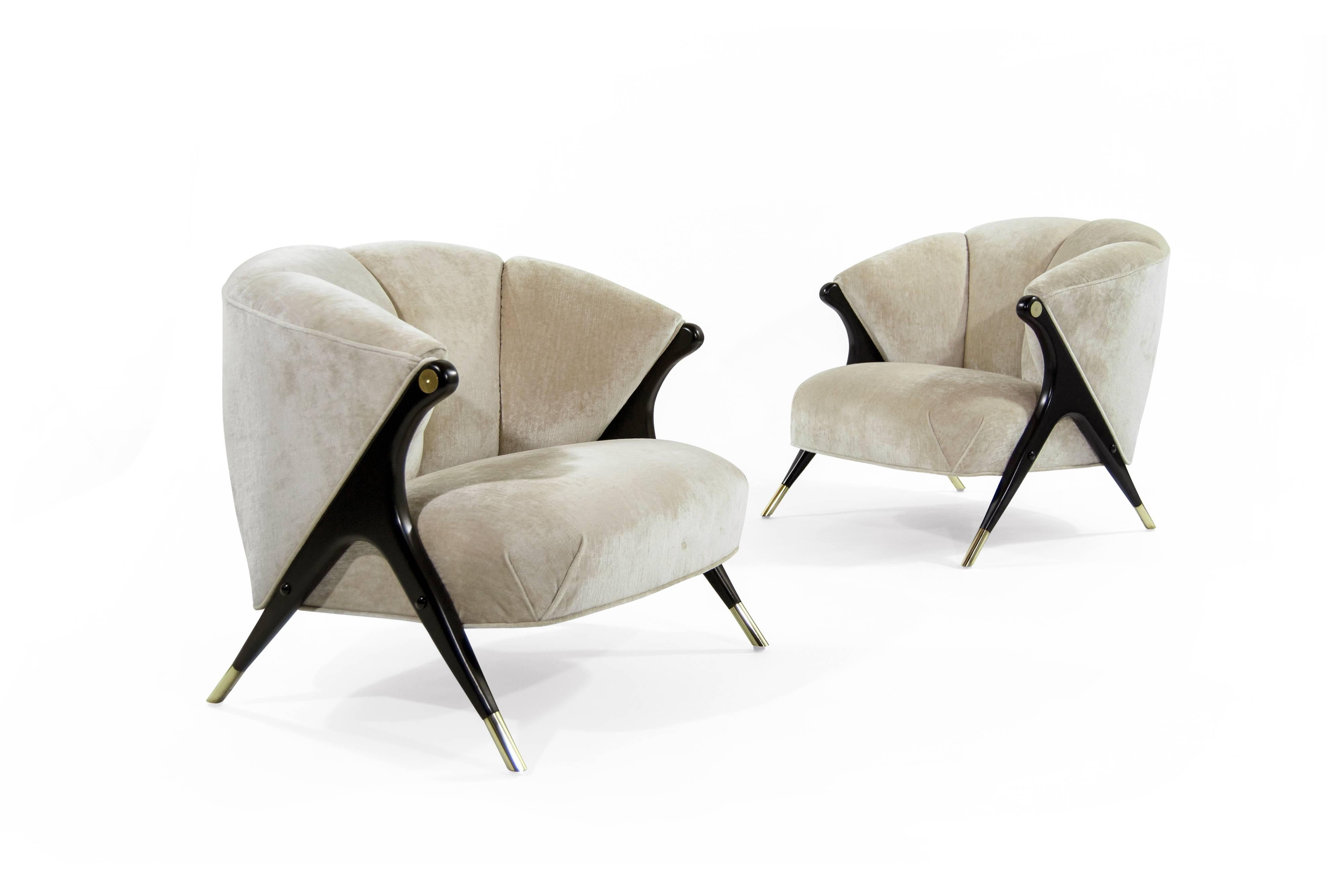 American Modernist Karpen Lounge Chairs in Beige Chenille