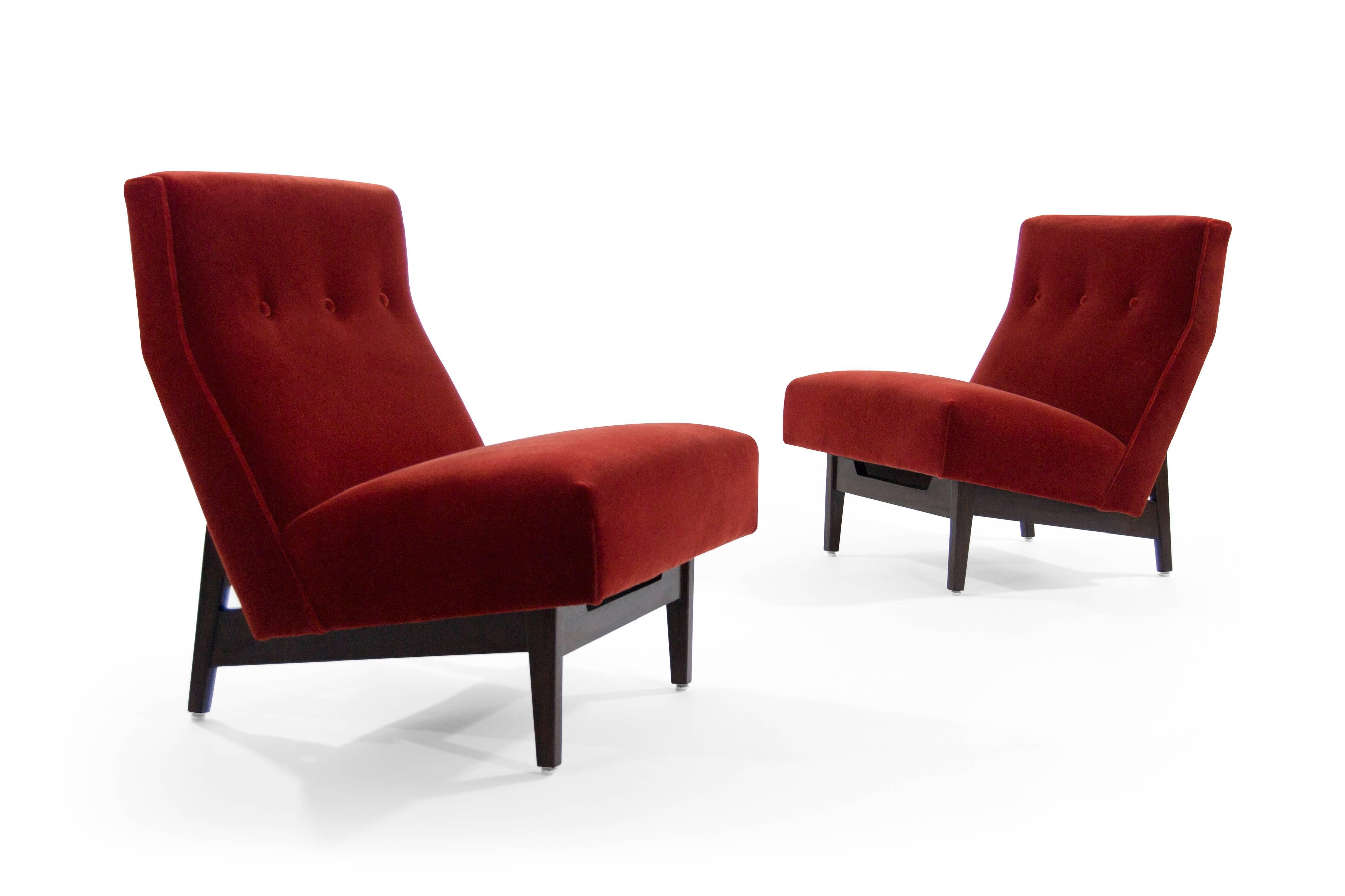 Jens Risom Slipper Chairs in Rust Red Mohair In Excellent Condition In Westport, CT