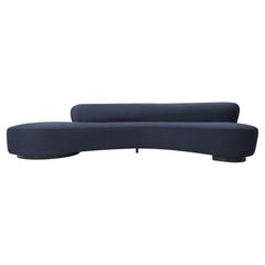 Serpentinen-Sofa von Vladimir Kagan aus marineblauem Leinen, Modell 150BS