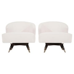 Set of Mid-Century Modern Swivel Chairs in Bouclé, circa 1950s