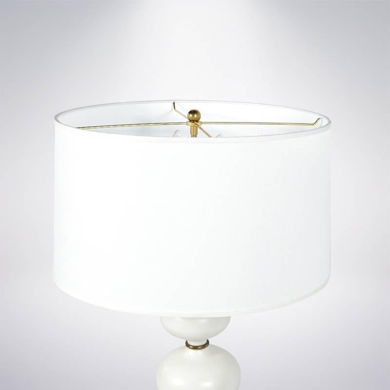Porcelain Table Lamp by Gerald Thurston for Lightolier In Excellent Condition In Westport, CT