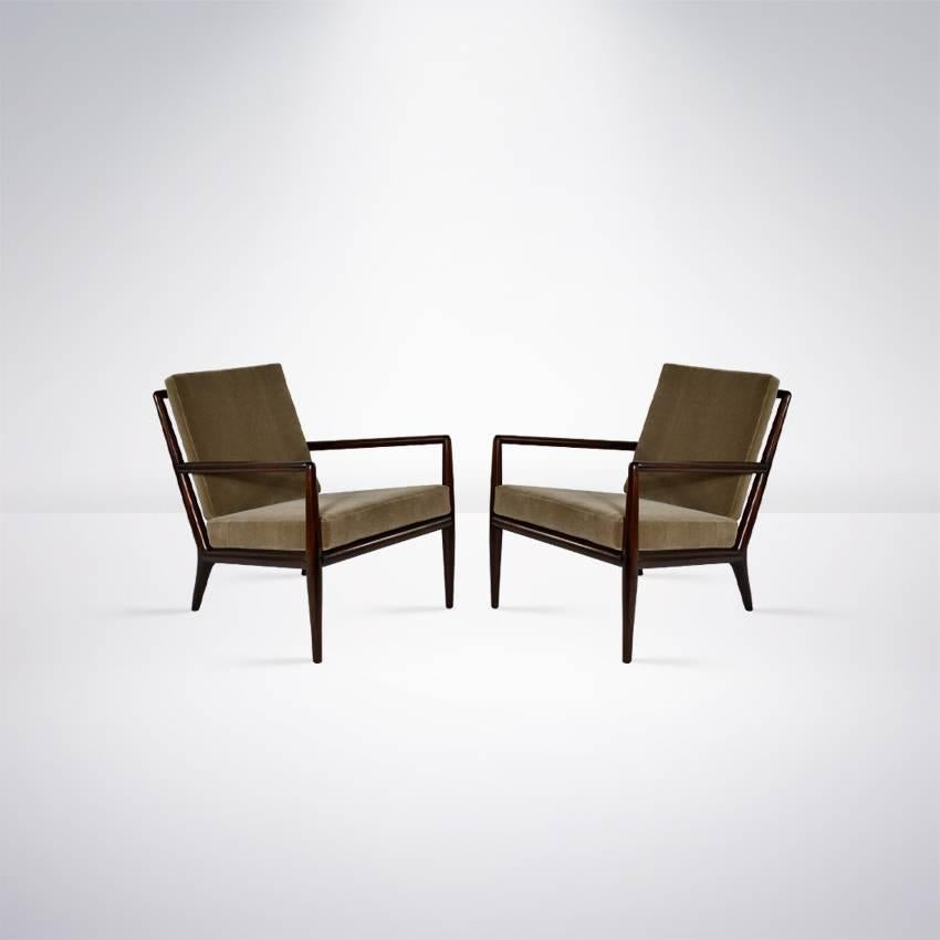 American T.H. Robsjohn-Gibbings for Widdicomb Lounge Chairs in Mohair, Model WWZ